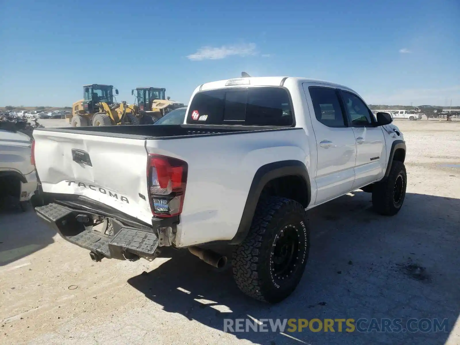 4 Photograph of a damaged car 3TMCZ5AN9KM201941 TOYOTA TACOMA 2019