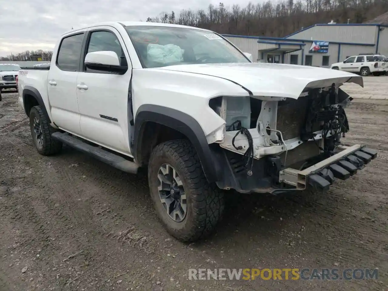 1 Photograph of a damaged car 3TMCZ5AN9KM208436 TOYOTA TACOMA 2019