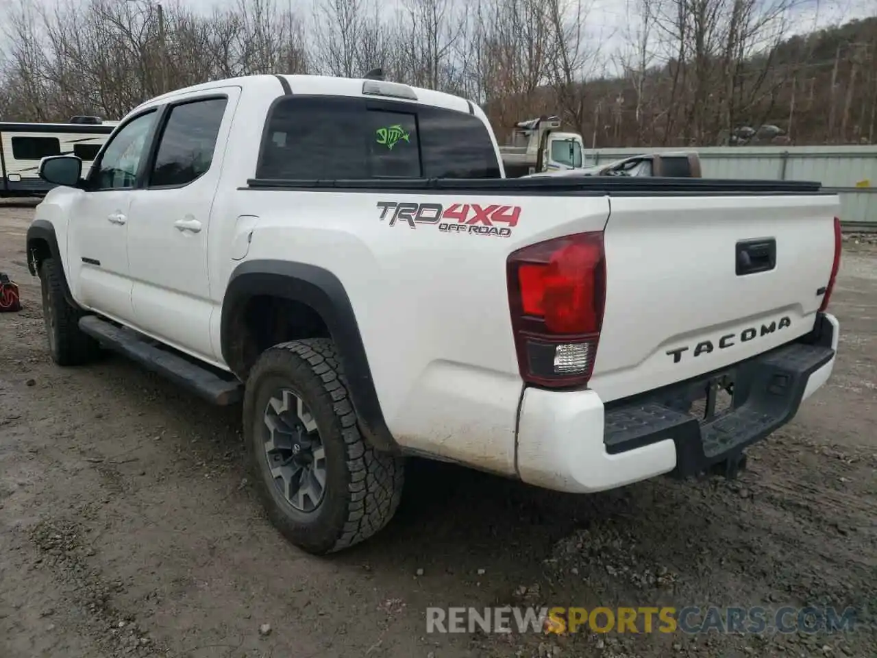 3 Photograph of a damaged car 3TMCZ5AN9KM208436 TOYOTA TACOMA 2019