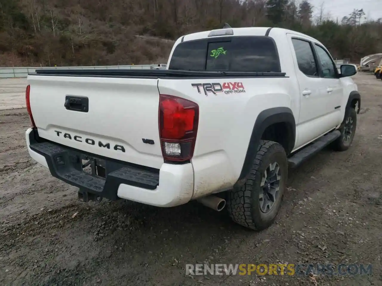 4 Photograph of a damaged car 3TMCZ5AN9KM208436 TOYOTA TACOMA 2019