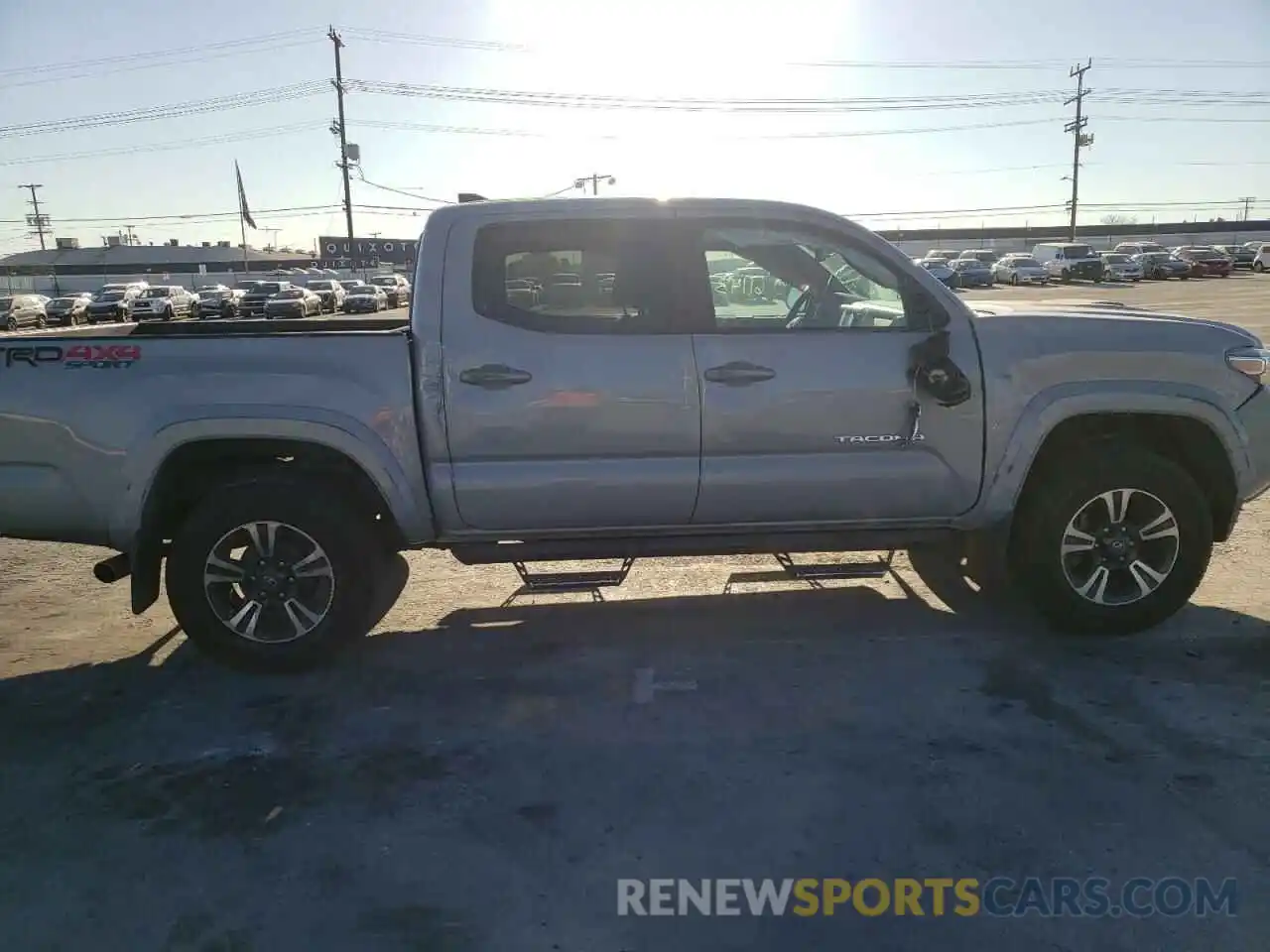 9 Photograph of a damaged car 3TMCZ5AN9KM211756 TOYOTA TACOMA 2019