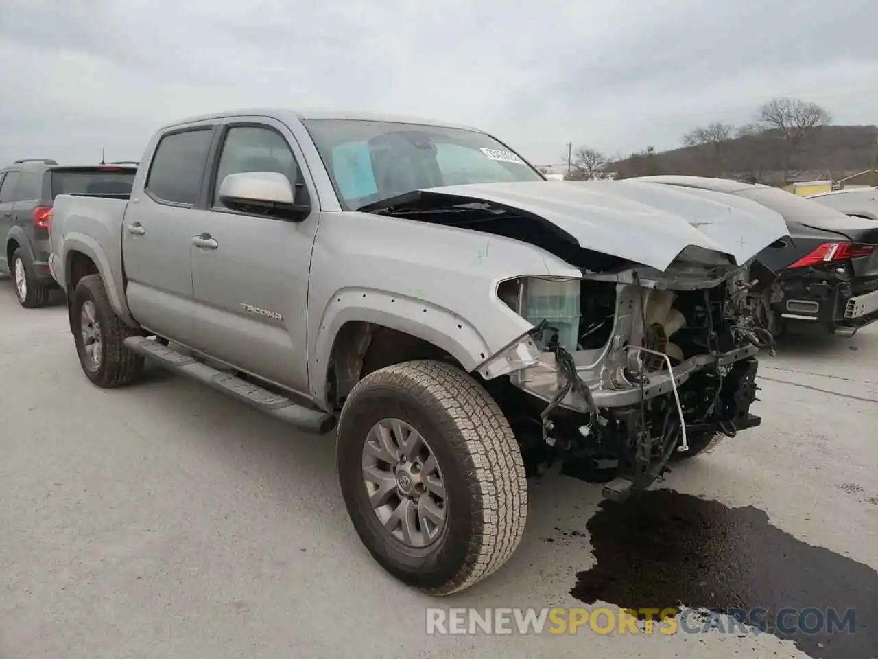 1 Photograph of a damaged car 3TMCZ5AN9KM211983 TOYOTA TACOMA 2019