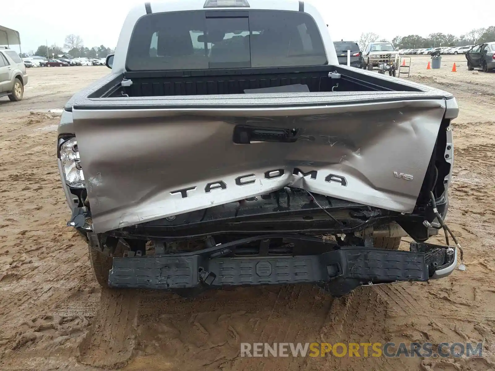 9 Photograph of a damaged car 3TMCZ5AN9KM221767 TOYOTA TACOMA 2019