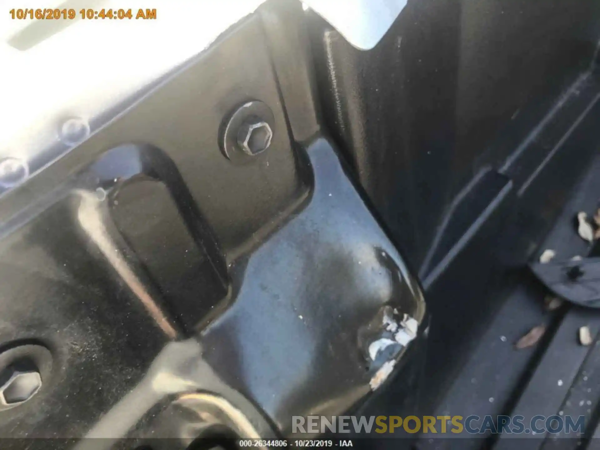 16 Photograph of a damaged car 3TMCZ5AN9KM222580 TOYOTA TACOMA 2019