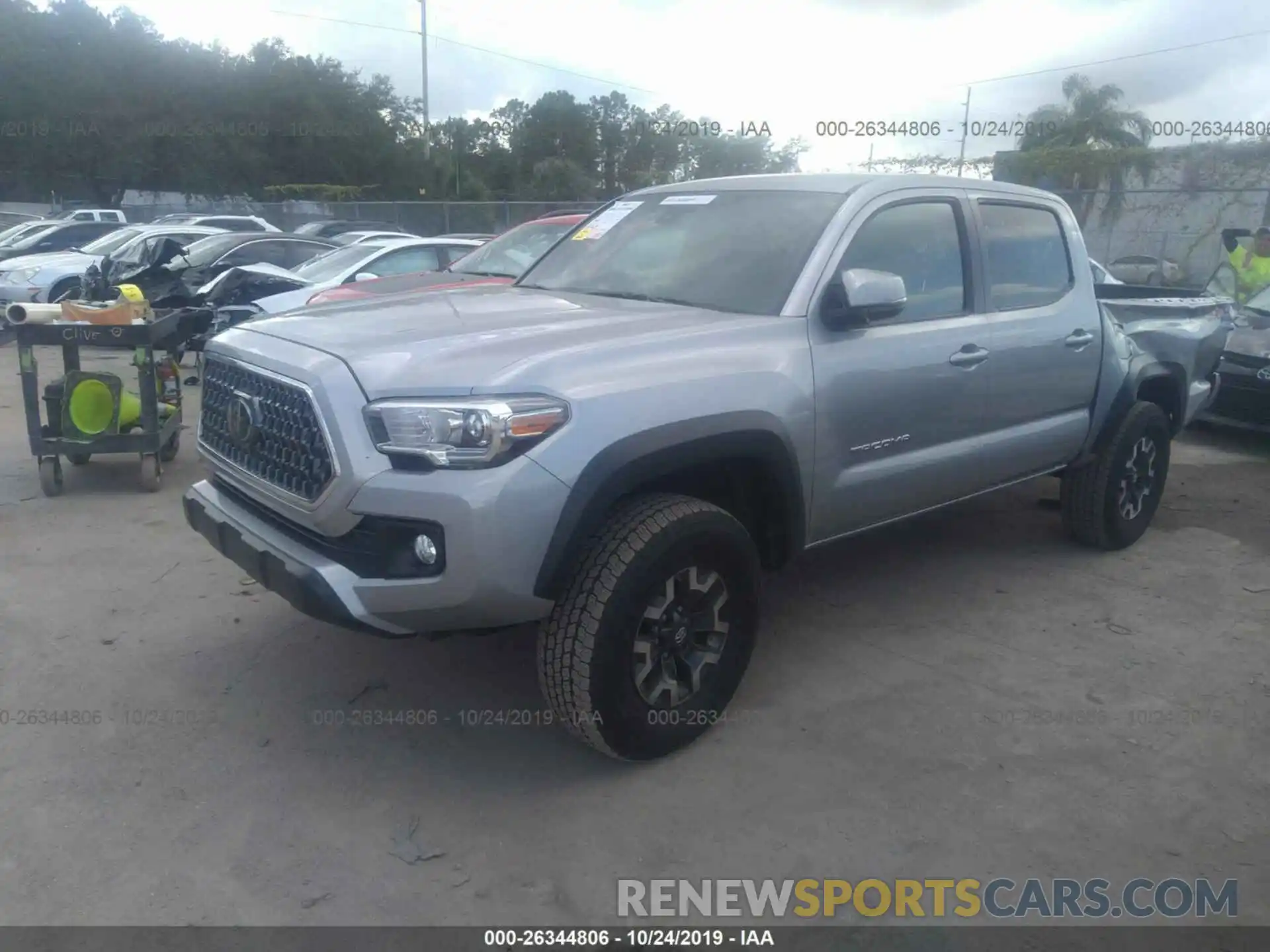 2 Photograph of a damaged car 3TMCZ5AN9KM222580 TOYOTA TACOMA 2019