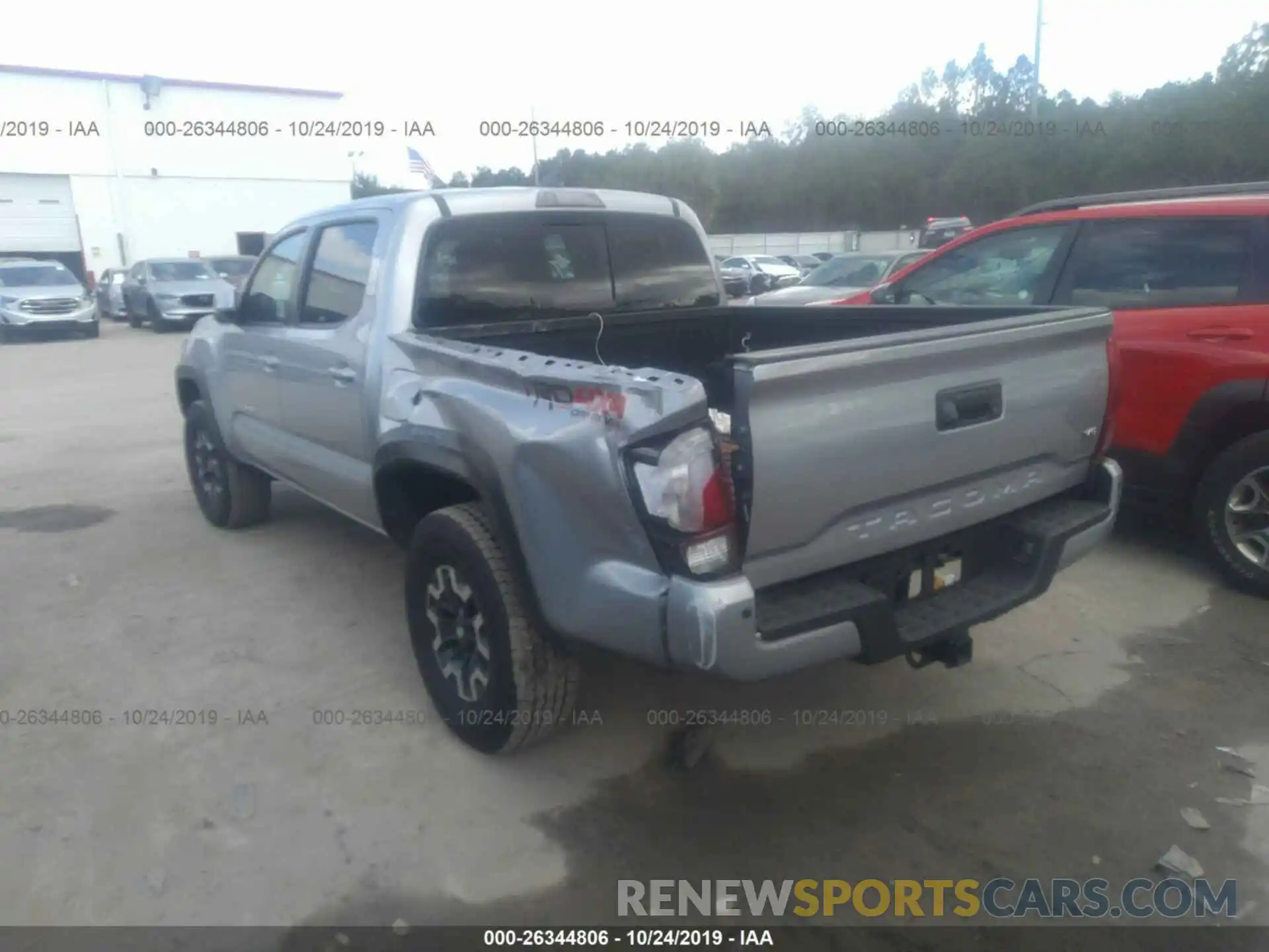 3 Photograph of a damaged car 3TMCZ5AN9KM222580 TOYOTA TACOMA 2019