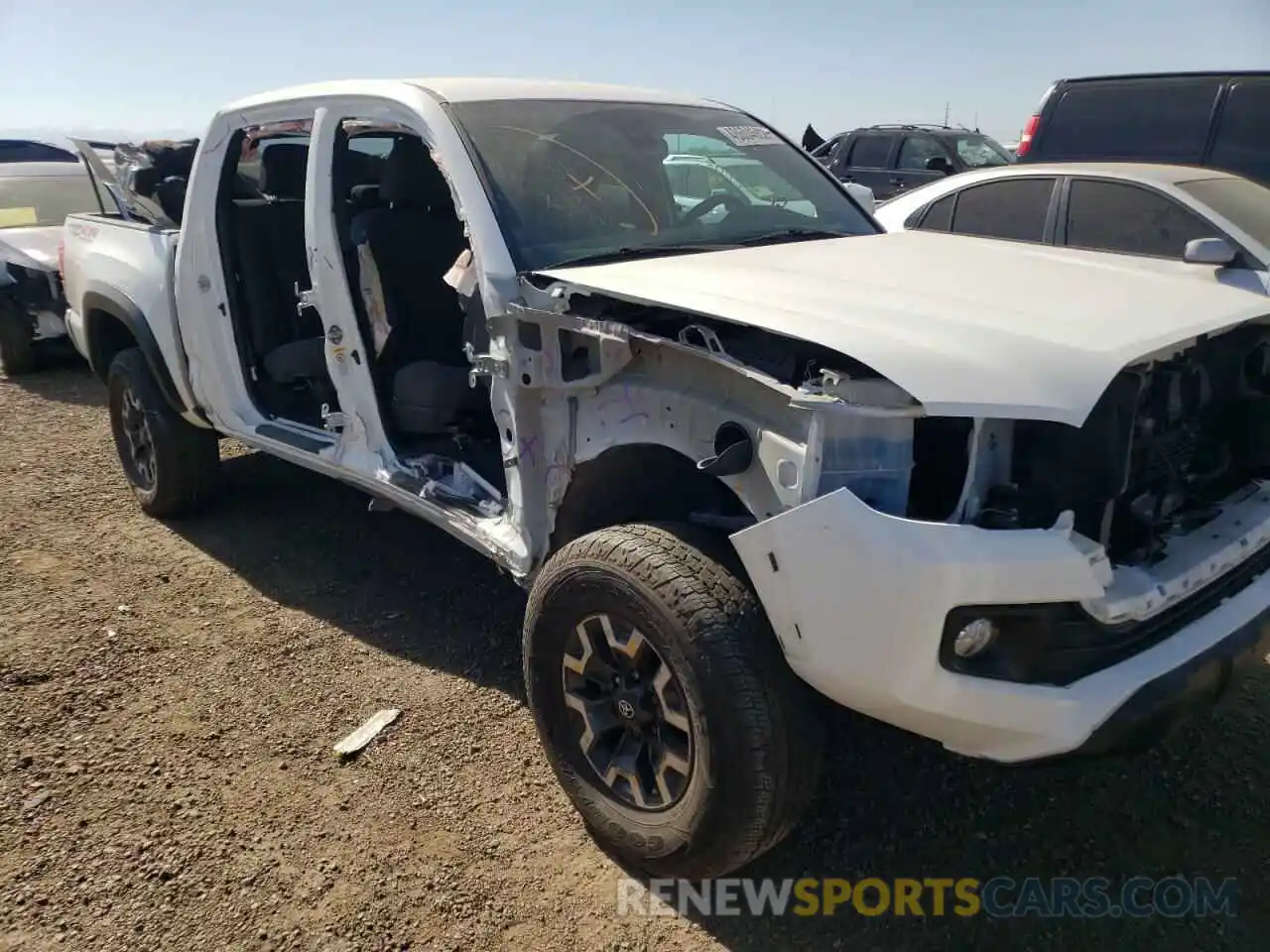 9 Photograph of a damaged car 3TMCZ5AN9KM224409 TOYOTA TACOMA 2019