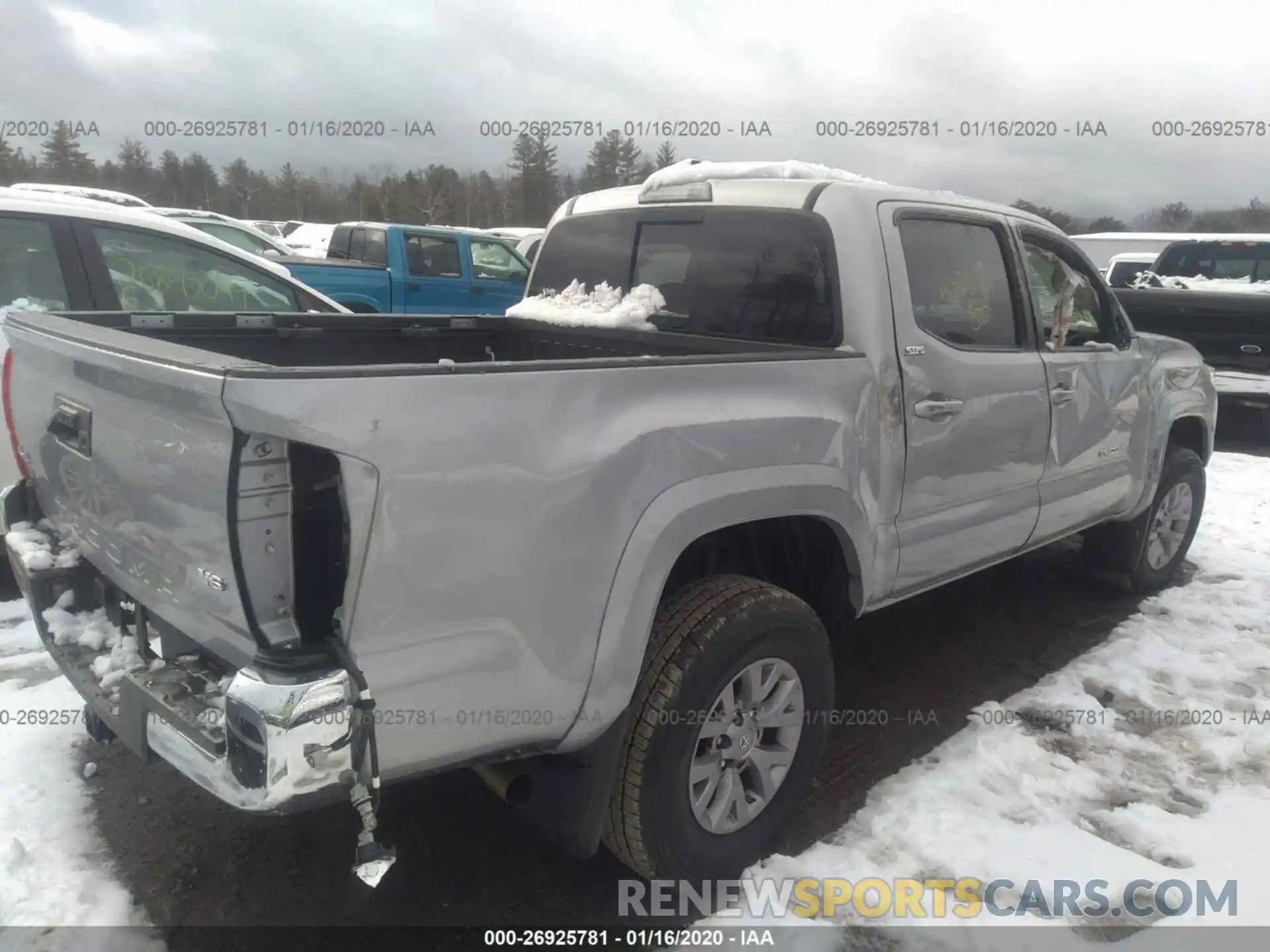 4 Photograph of a damaged car 3TMCZ5AN9KM225222 TOYOTA TACOMA 2019