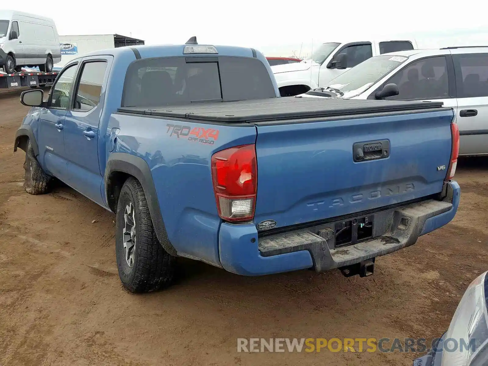 3 Photograph of a damaged car 3TMCZ5AN9KM227942 TOYOTA TACOMA 2019