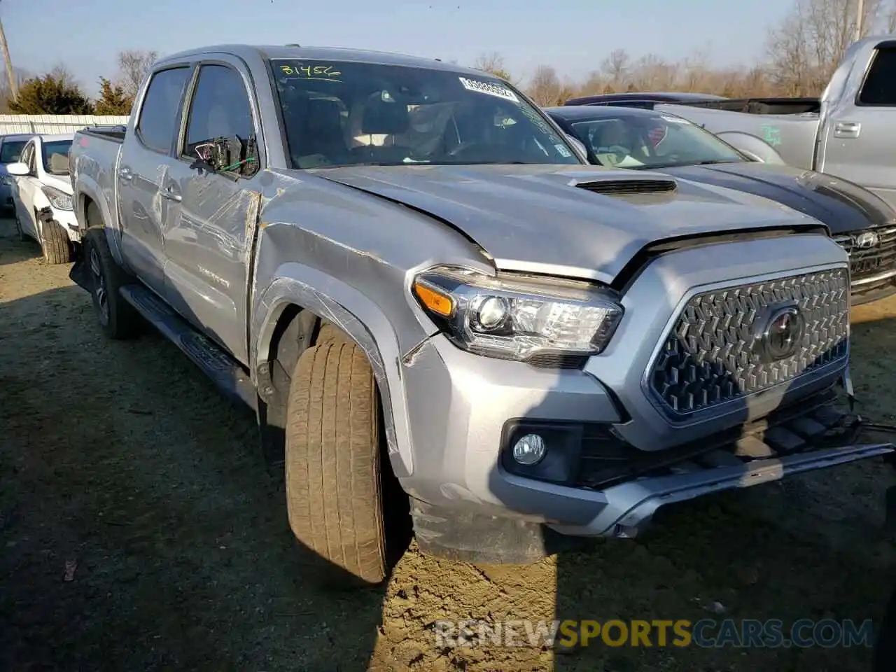 1 Photograph of a damaged car 3TMCZ5AN9KM231456 TOYOTA TACOMA 2019