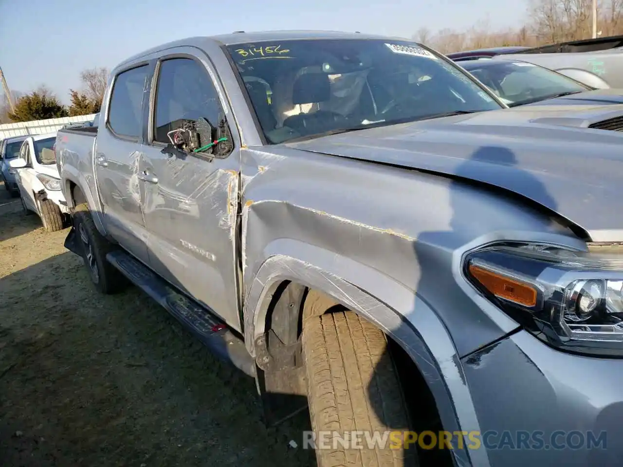 9 Photograph of a damaged car 3TMCZ5AN9KM231456 TOYOTA TACOMA 2019