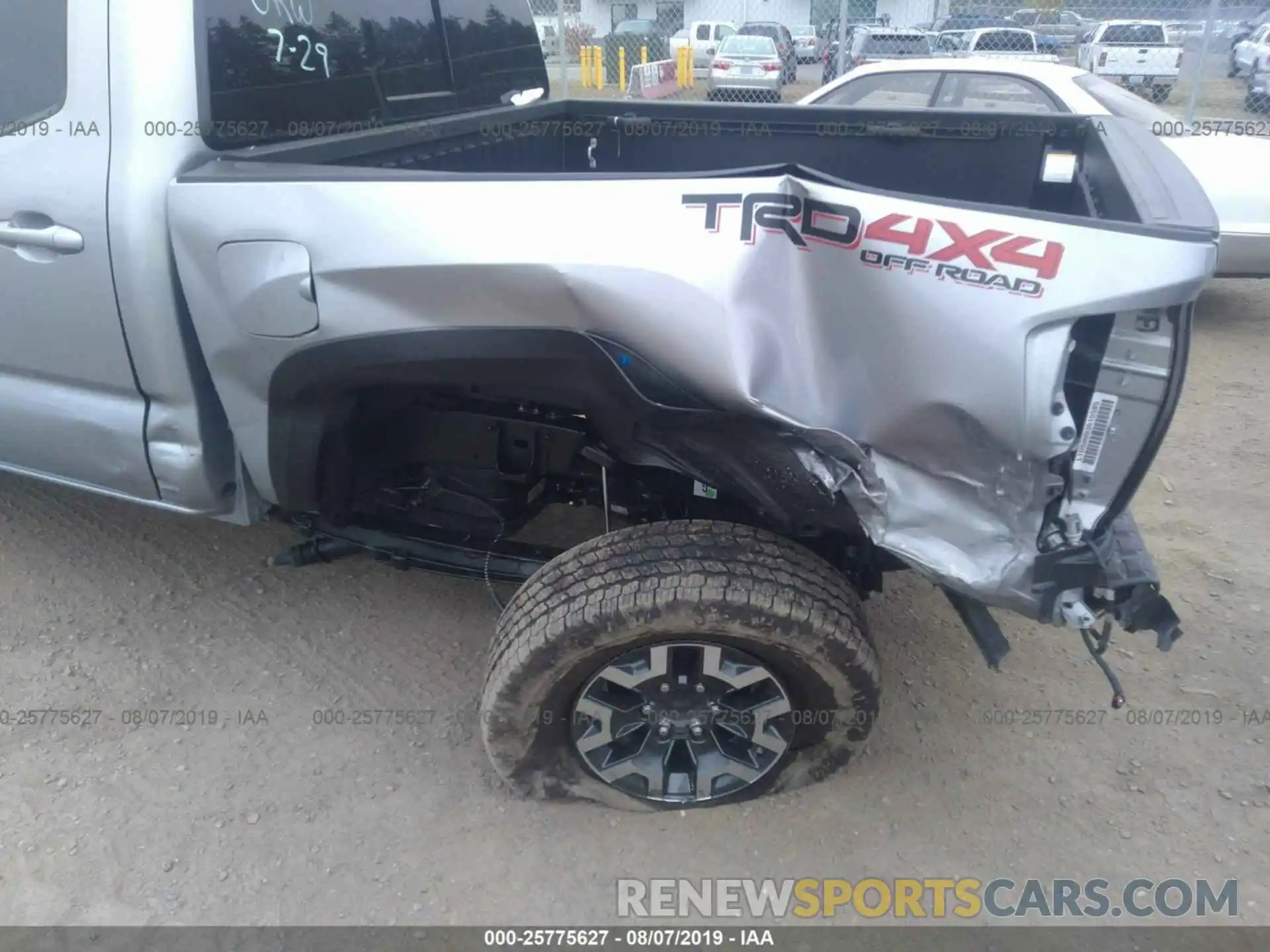 6 Photograph of a damaged car 3TMCZ5AN9KM232364 TOYOTA TACOMA 2019