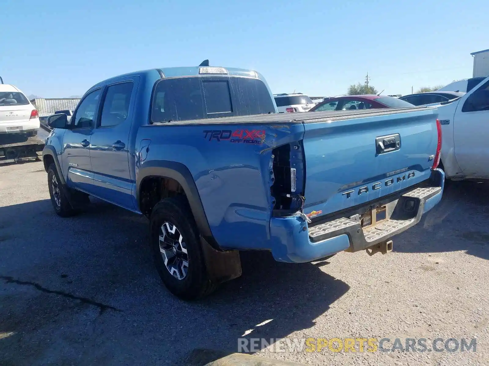 3 Photograph of a damaged car 3TMCZ5AN9KM233059 TOYOTA TACOMA 2019