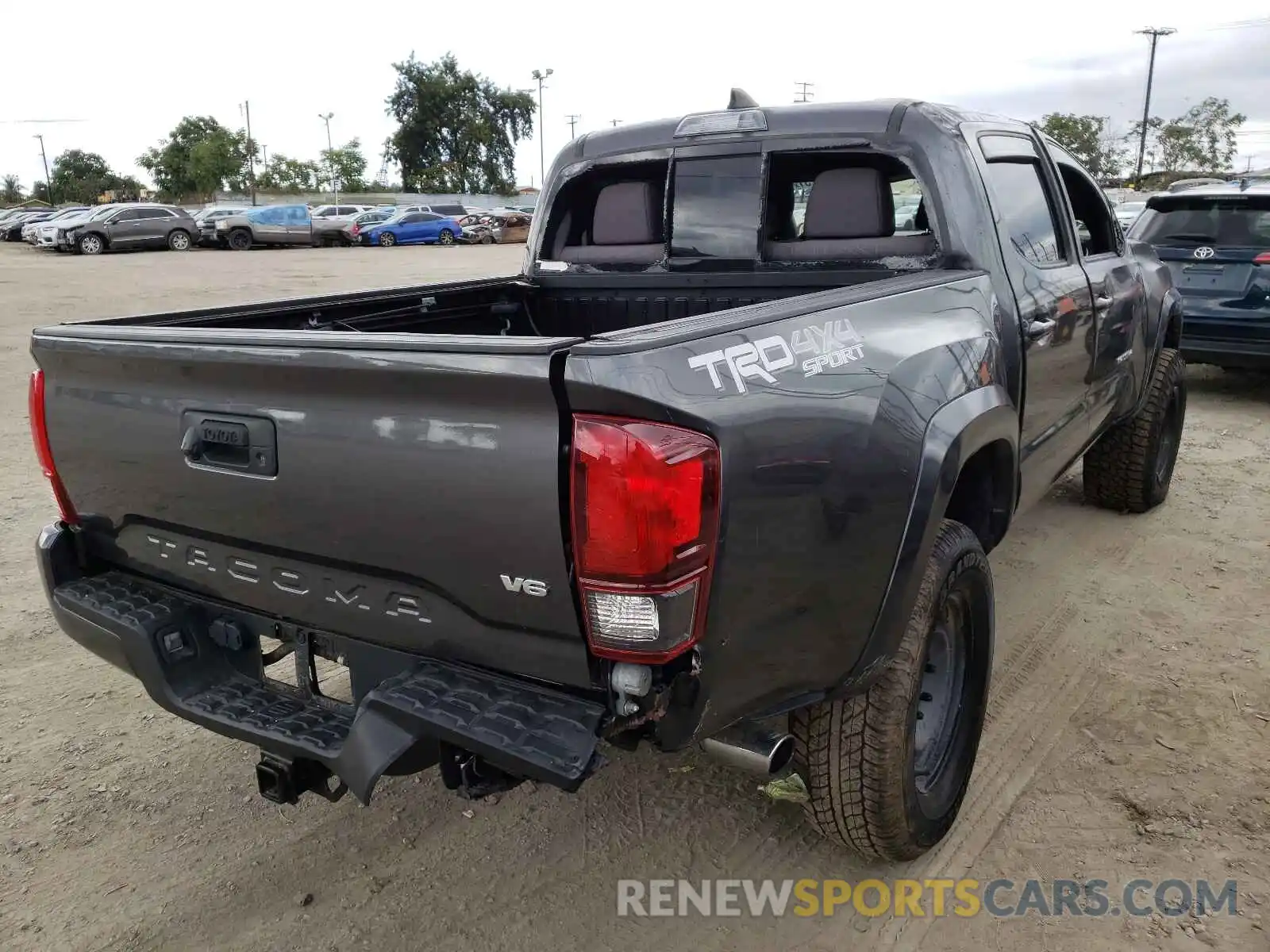 4 Photograph of a damaged car 3TMCZ5AN9KM233501 TOYOTA TACOMA 2019