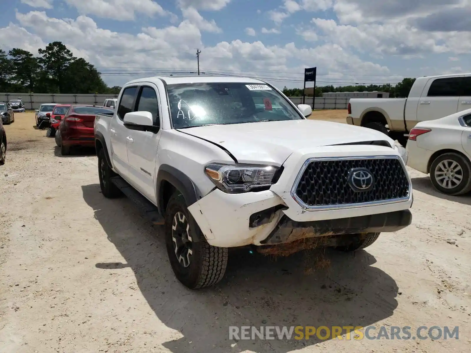 1 Photograph of a damaged car 3TMCZ5AN9KM238620 TOYOTA TACOMA 2019