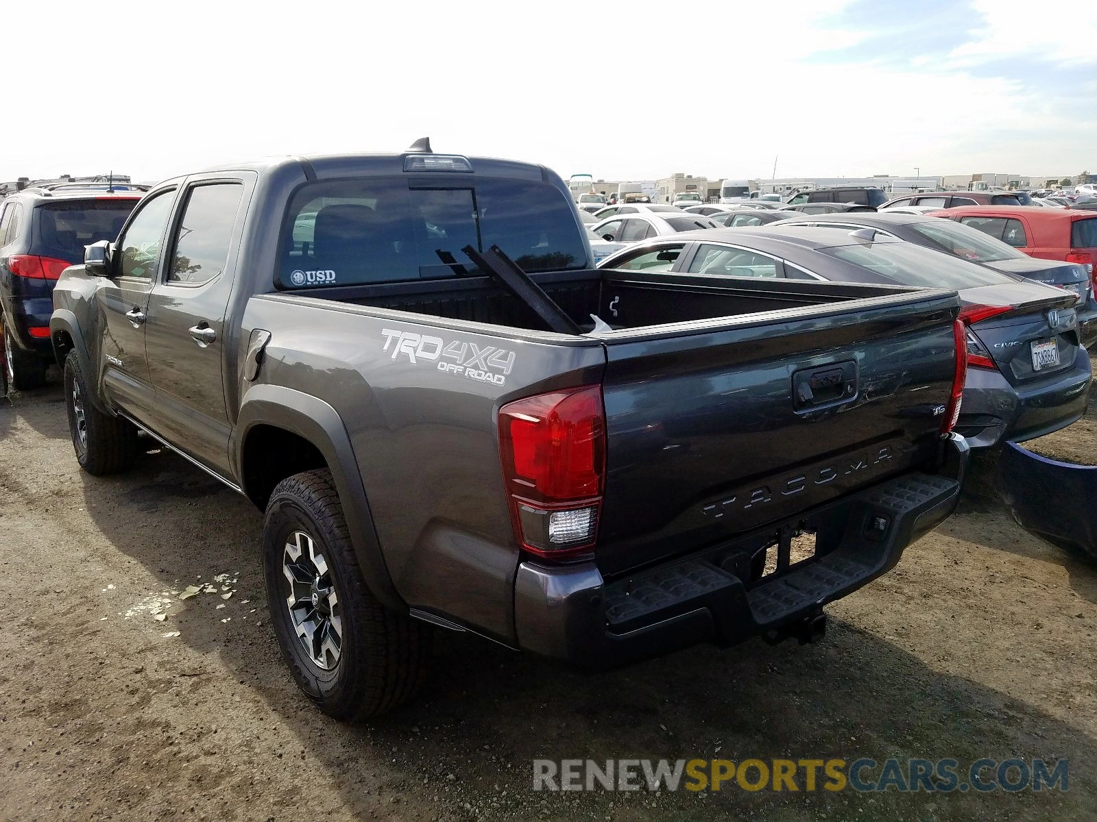 3 Photograph of a damaged car 3TMCZ5AN9KM243624 TOYOTA TACOMA 2019