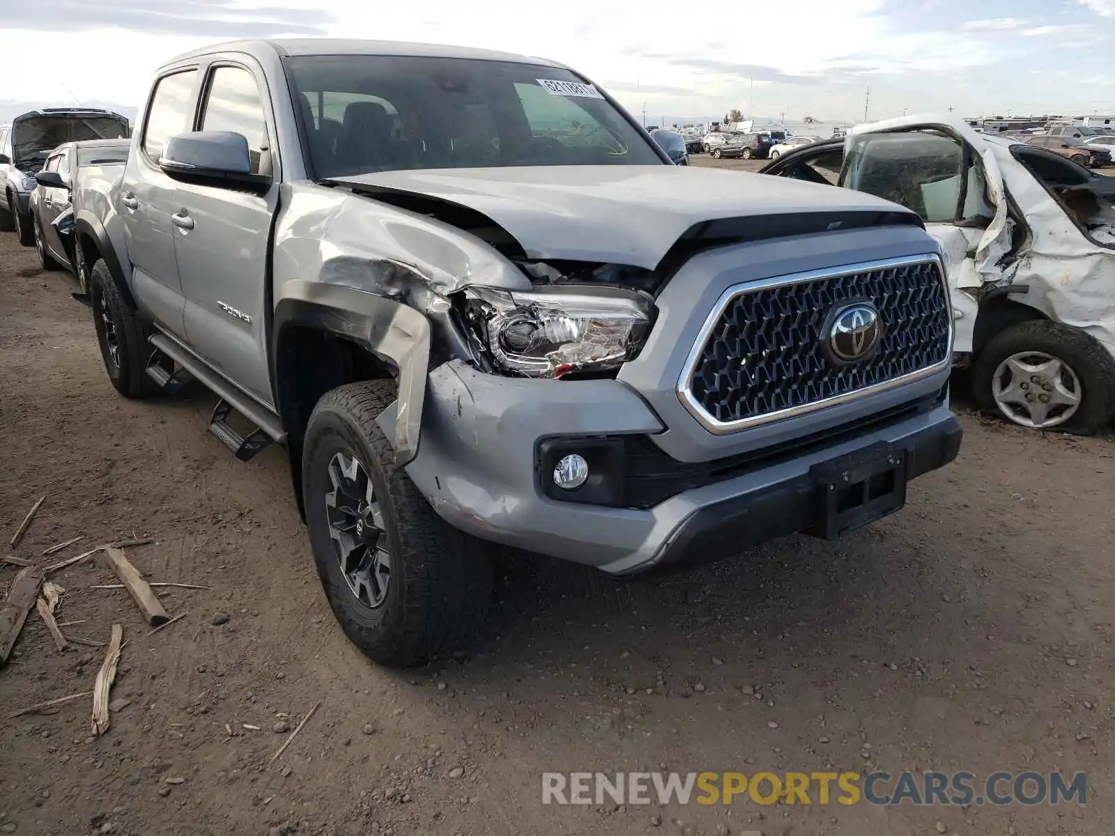 9 Photograph of a damaged car 3TMCZ5AN9KM243705 TOYOTA TACOMA 2019