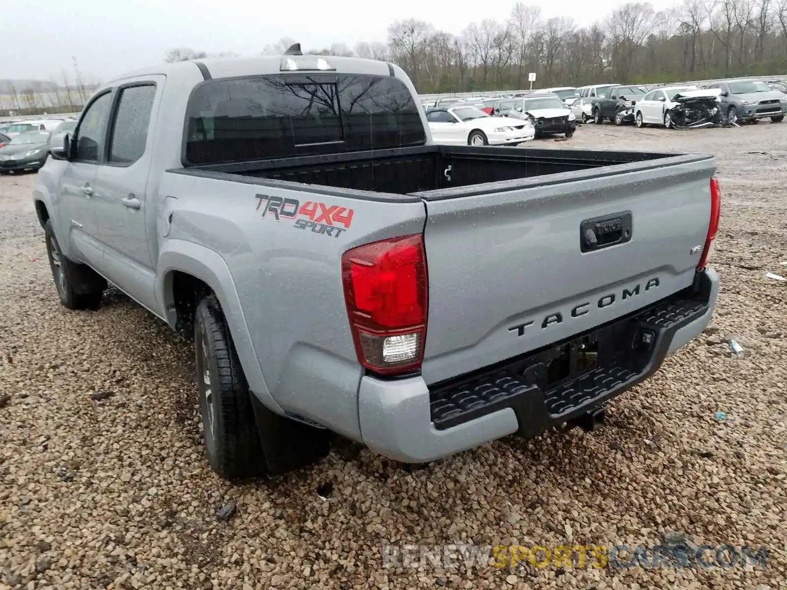 3 Photograph of a damaged car 3TMCZ5AN9KM244319 TOYOTA TACOMA 2019