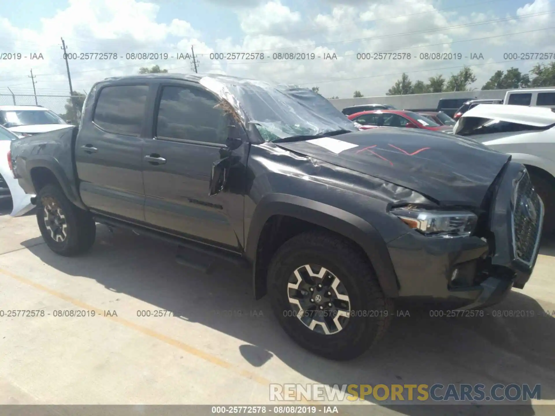 1 Photograph of a damaged car 3TMCZ5AN9KM245731 TOYOTA TACOMA 2019