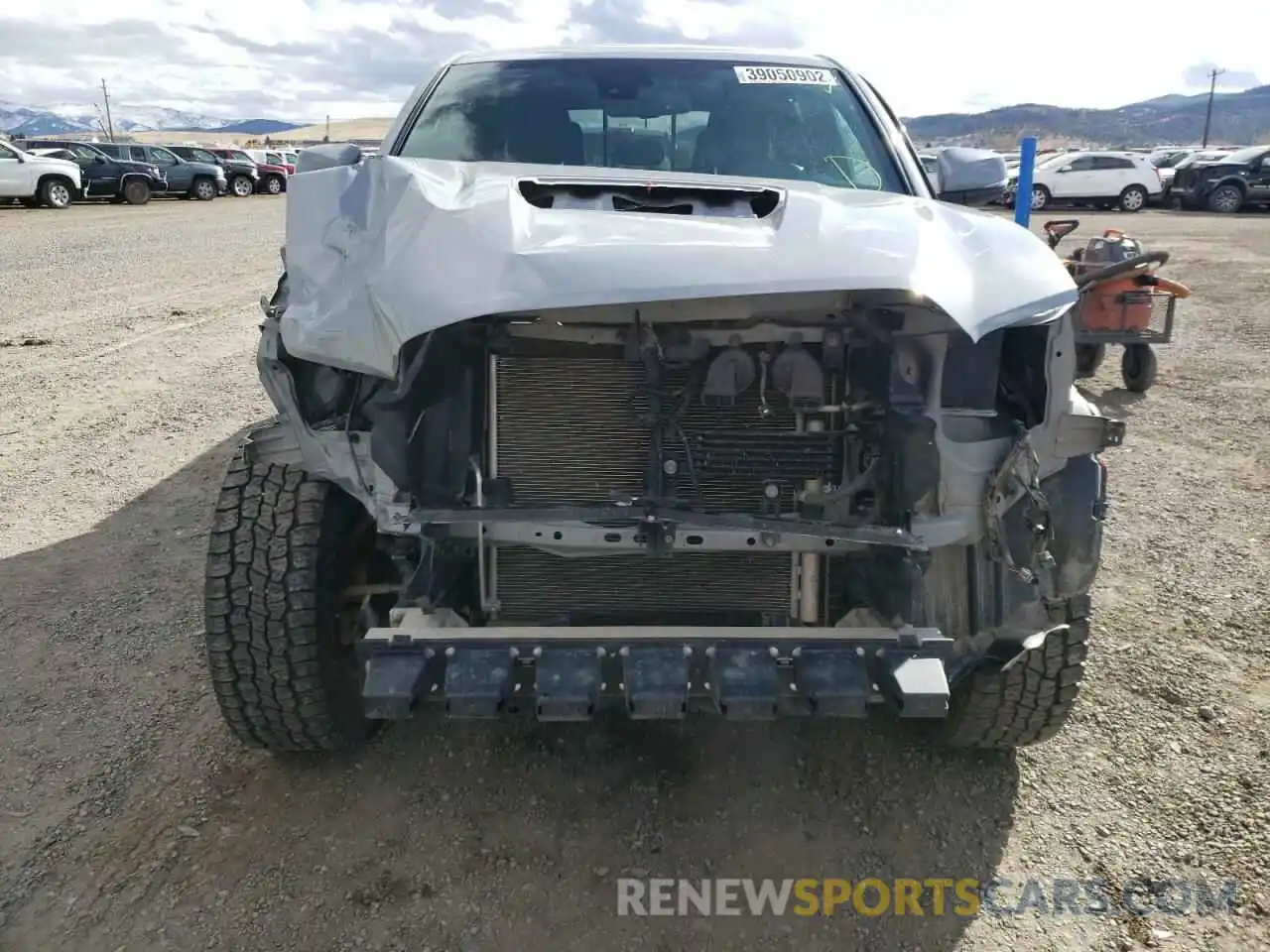 9 Photograph of a damaged car 3TMCZ5AN9KM248564 TOYOTA TACOMA 2019