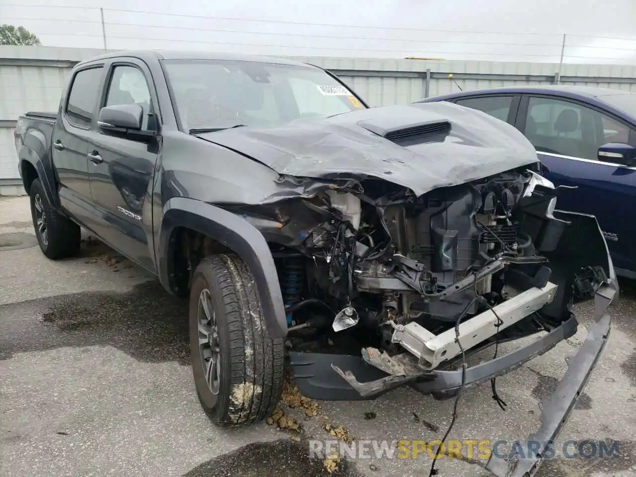 1 Photograph of a damaged car 3TMCZ5AN9KM252128 TOYOTA TACOMA 2019