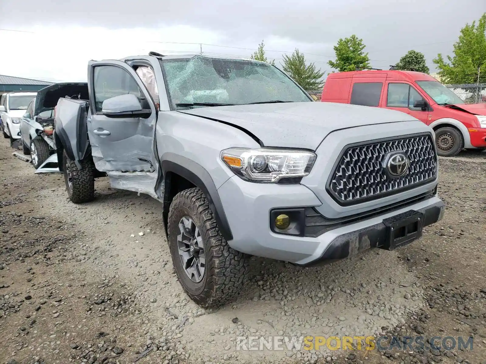 1 Photograph of a damaged car 3TMCZ5AN9KM252629 TOYOTA TACOMA 2019