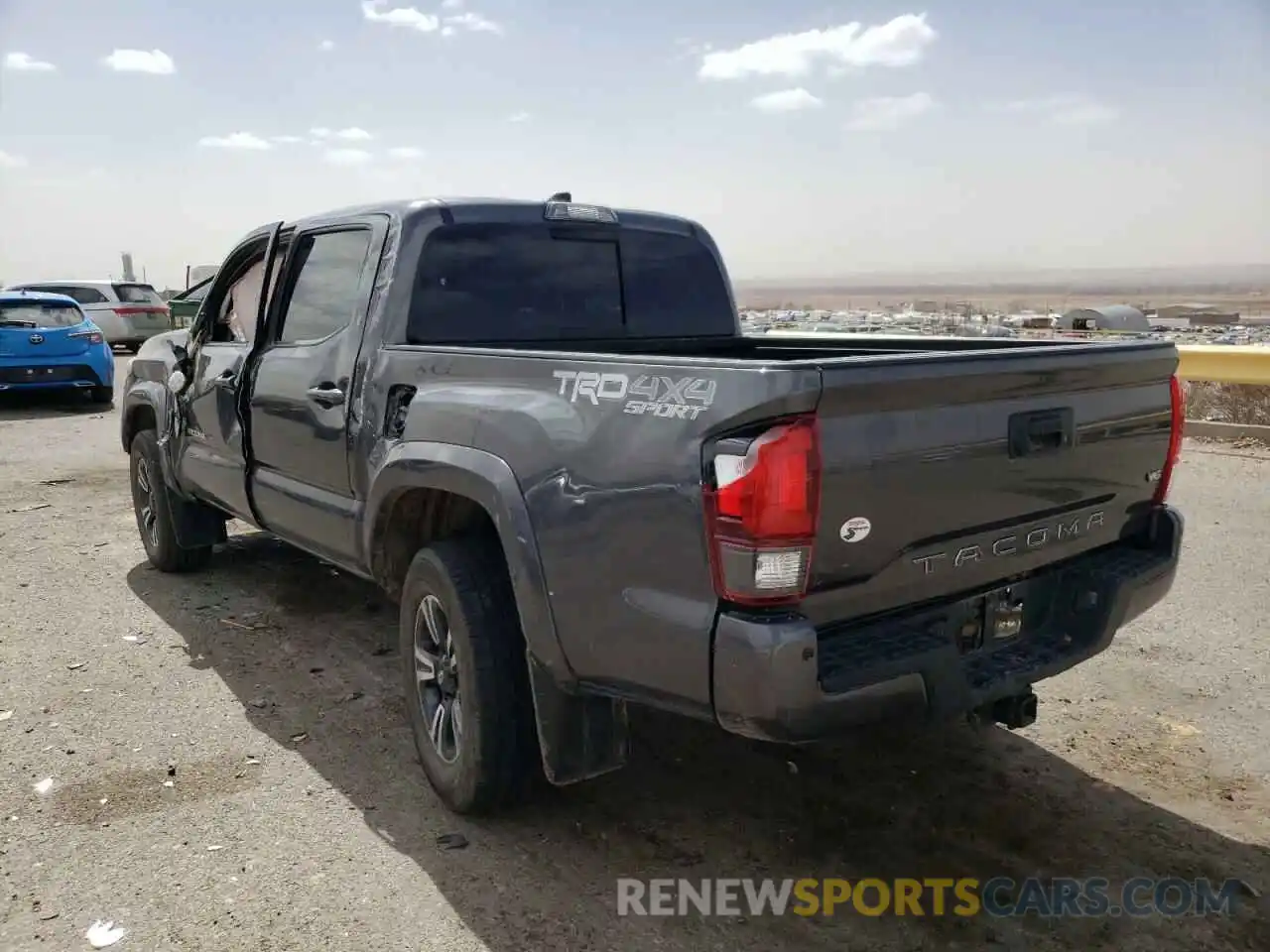 3 Photograph of a damaged car 3TMCZ5AN9KM254333 TOYOTA TACOMA 2019