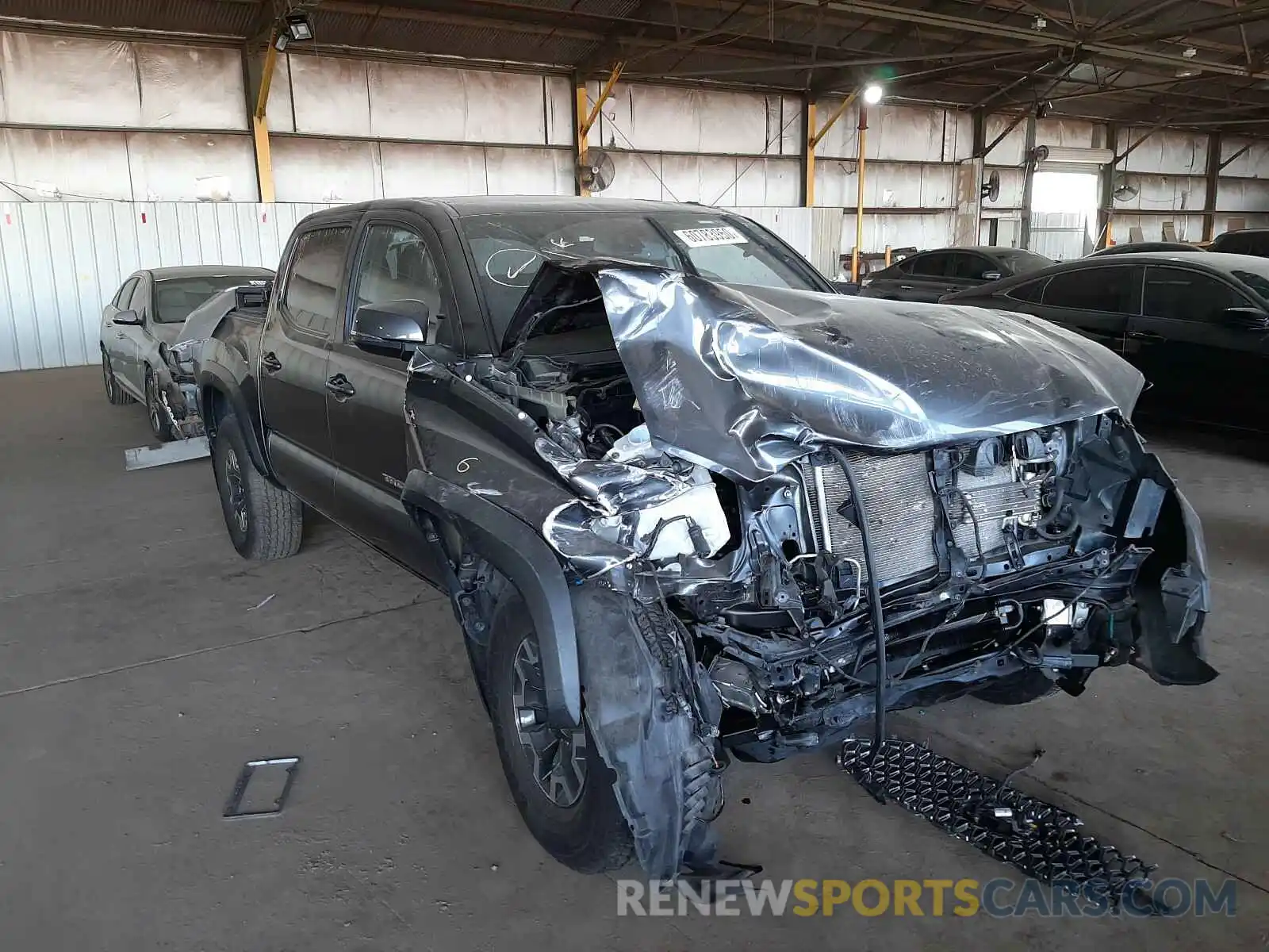 1 Photograph of a damaged car 3TMCZ5AN9KM263131 TOYOTA TACOMA 2019