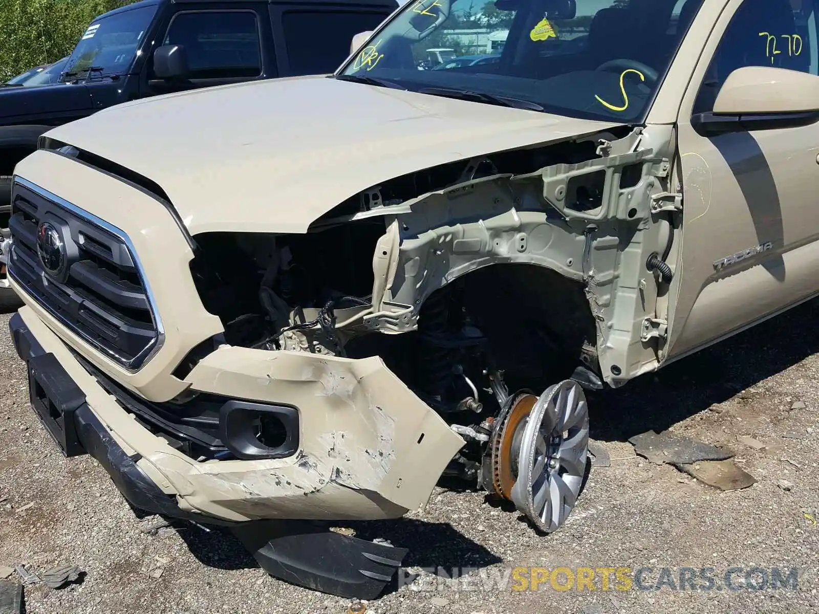 9 Photograph of a damaged car 3TMCZ5AN9KM266112 TOYOTA TACOMA 2019