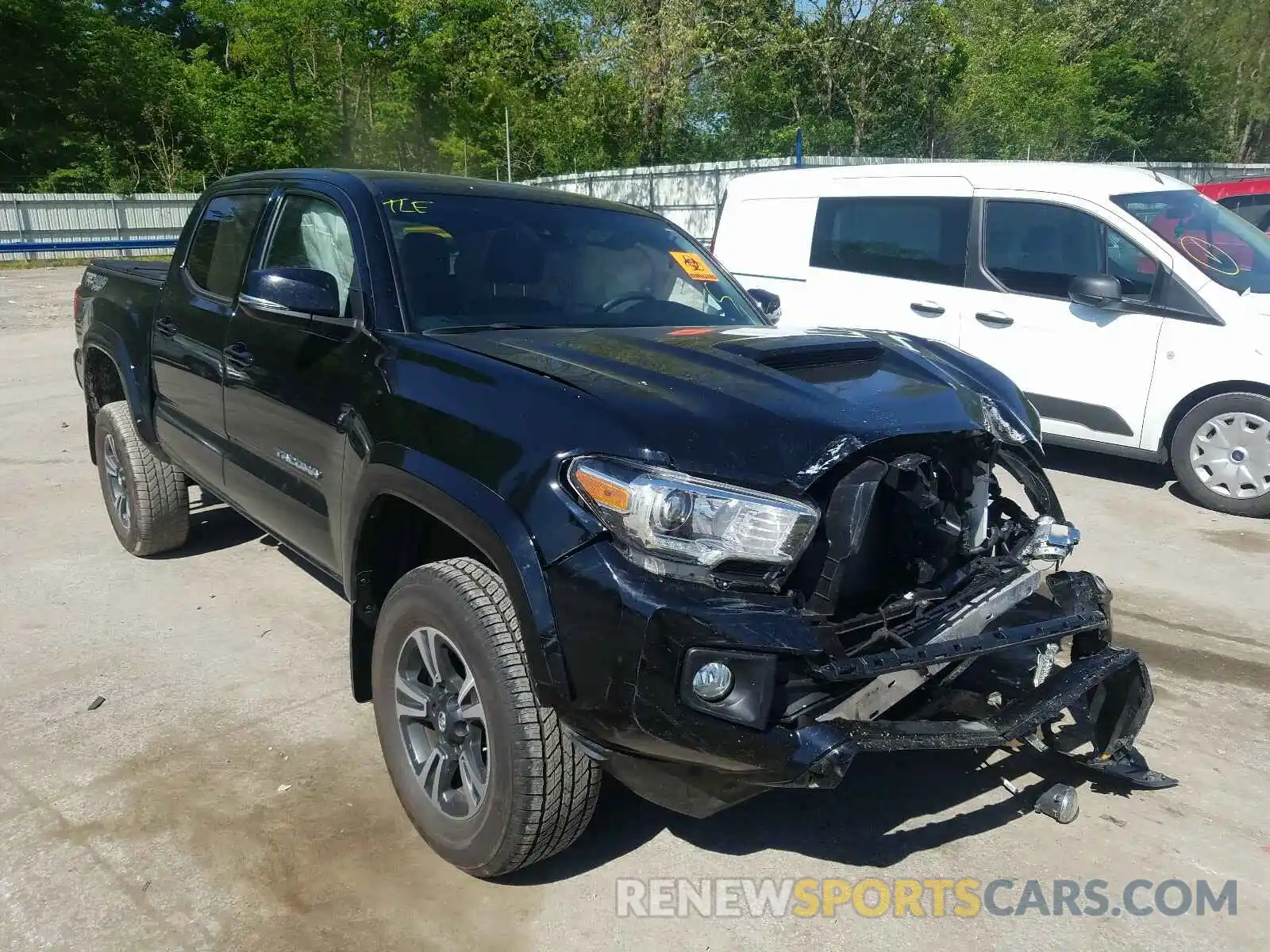 1 Photograph of a damaged car 3TMCZ5AN9KM268264 TOYOTA TACOMA 2019