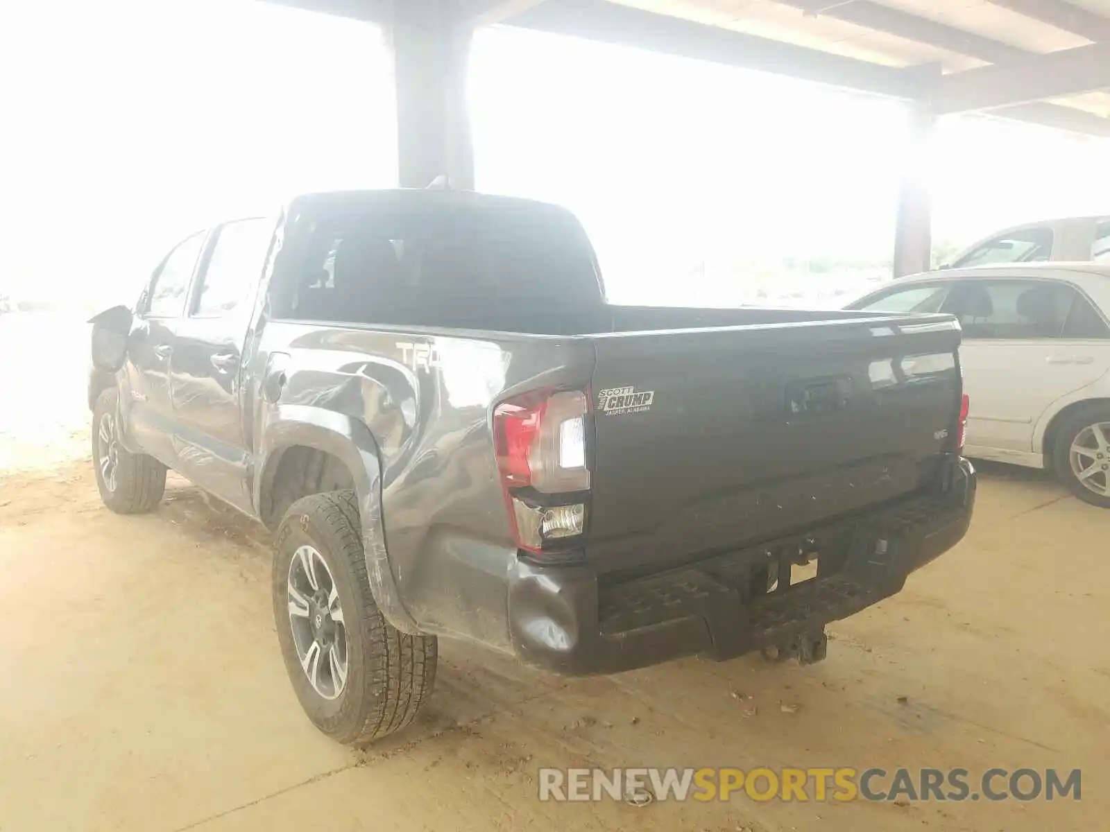 3 Photograph of a damaged car 3TMCZ5AN9KM270063 TOYOTA TACOMA 2019