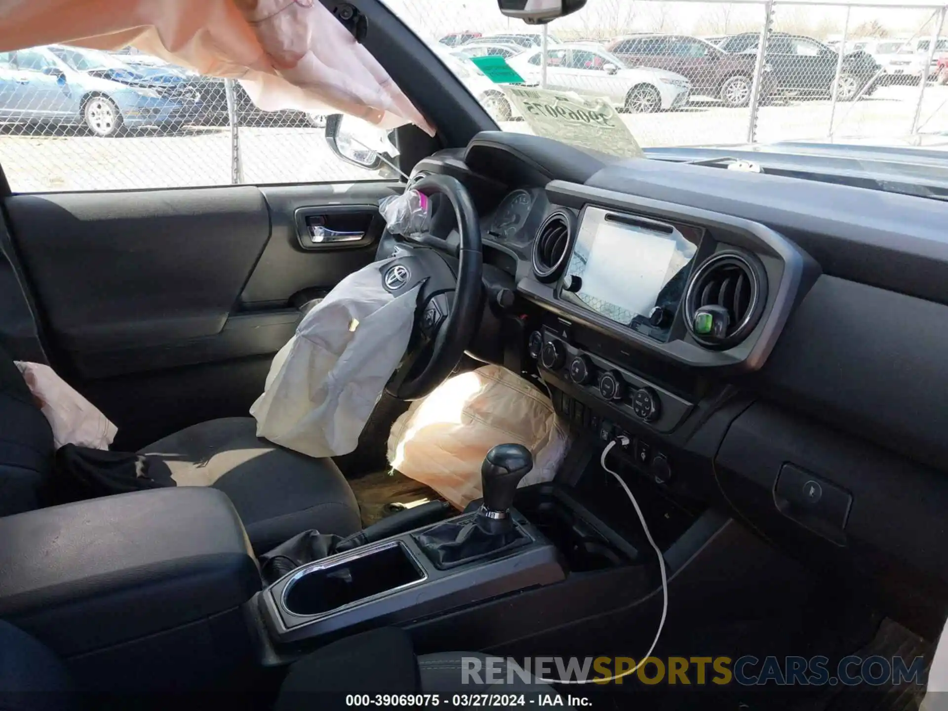 5 Photograph of a damaged car 3TMCZ5AN9KM270404 TOYOTA TACOMA 2019