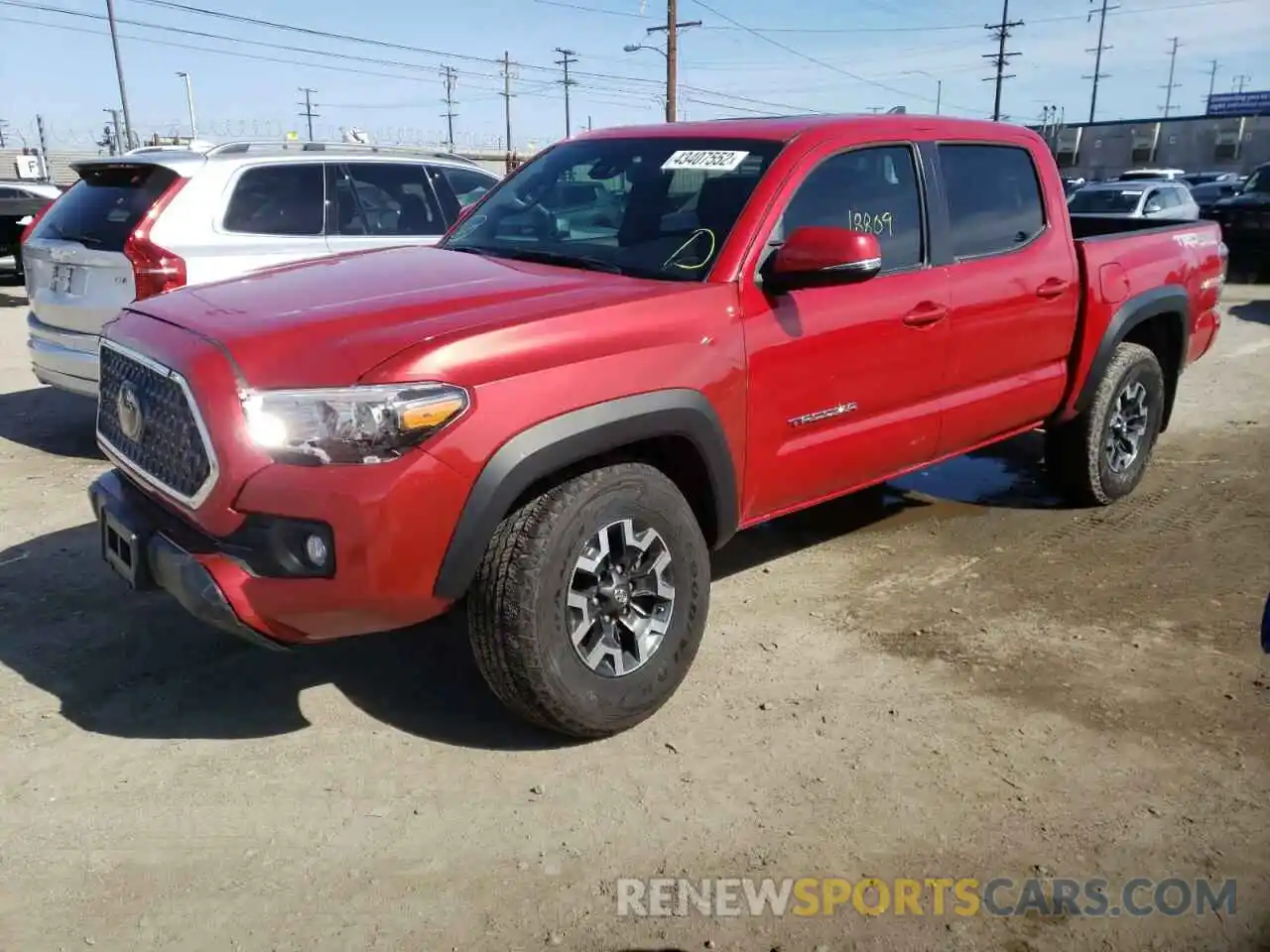 2 Photograph of a damaged car 3TMCZ5AN9KM275313 TOYOTA TACOMA 2019