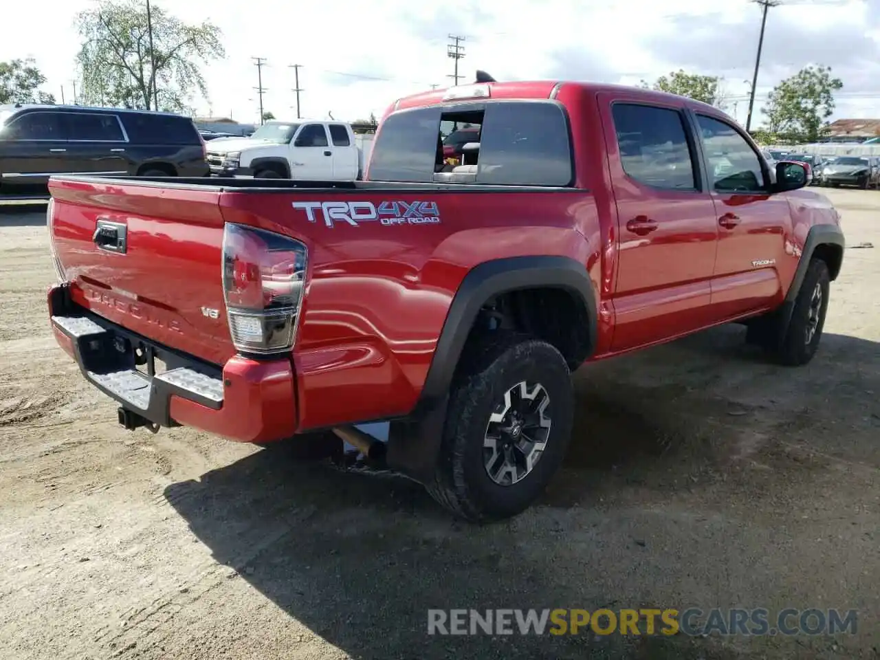 4 Photograph of a damaged car 3TMCZ5AN9KM275313 TOYOTA TACOMA 2019