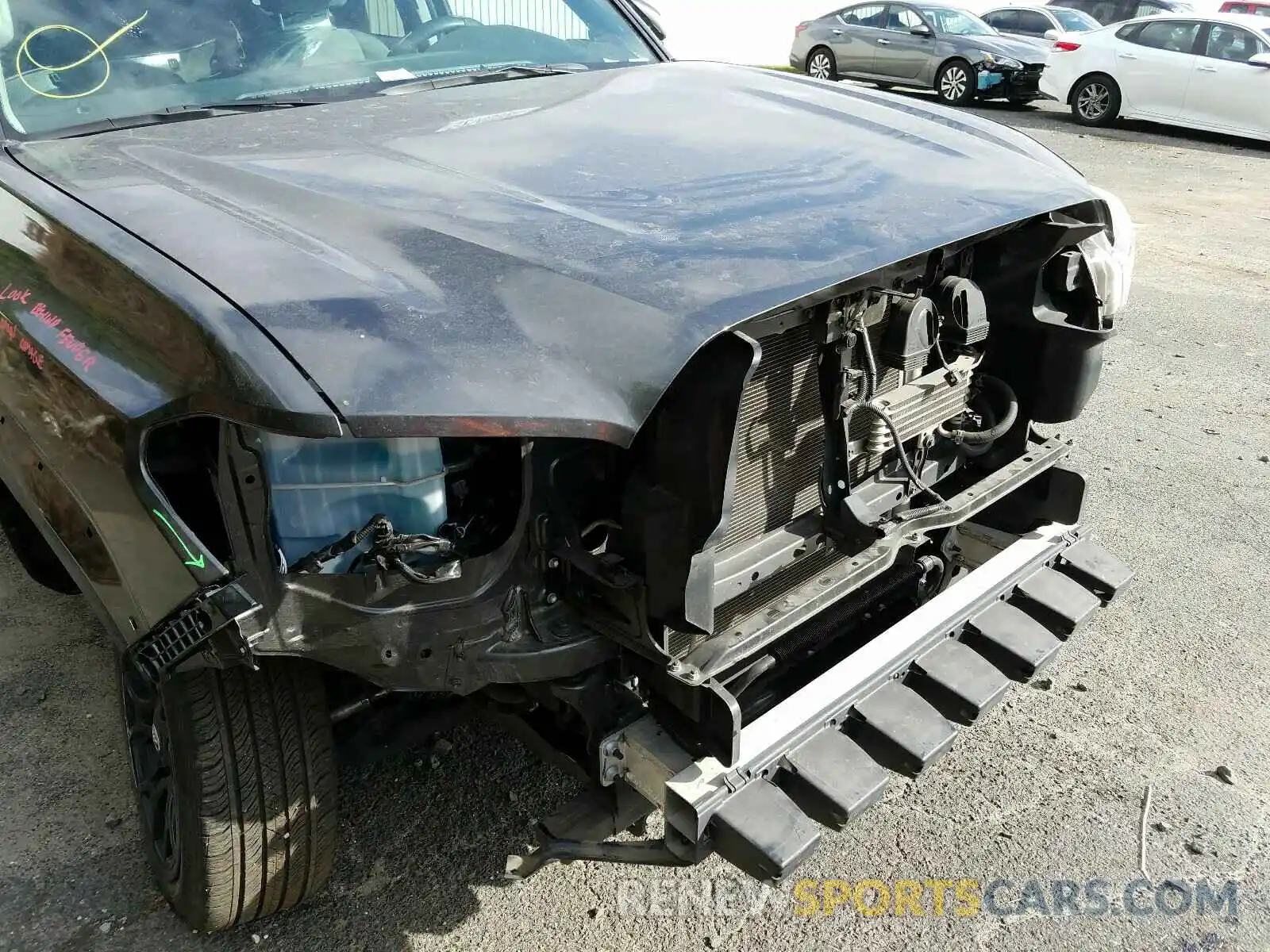 9 Photograph of a damaged car 3TMCZ5AN9KM276106 TOYOTA TACOMA 2019