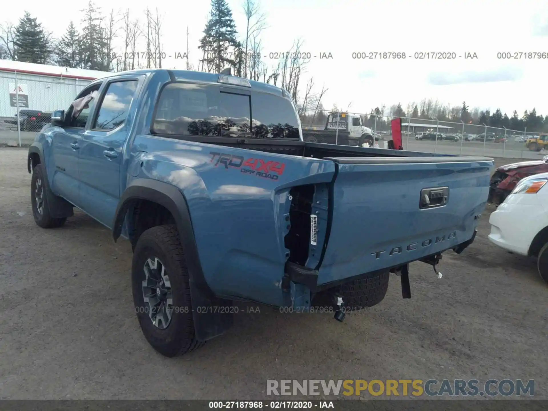 3 Photograph of a damaged car 3TMCZ5AN9KM280219 TOYOTA TACOMA 2019