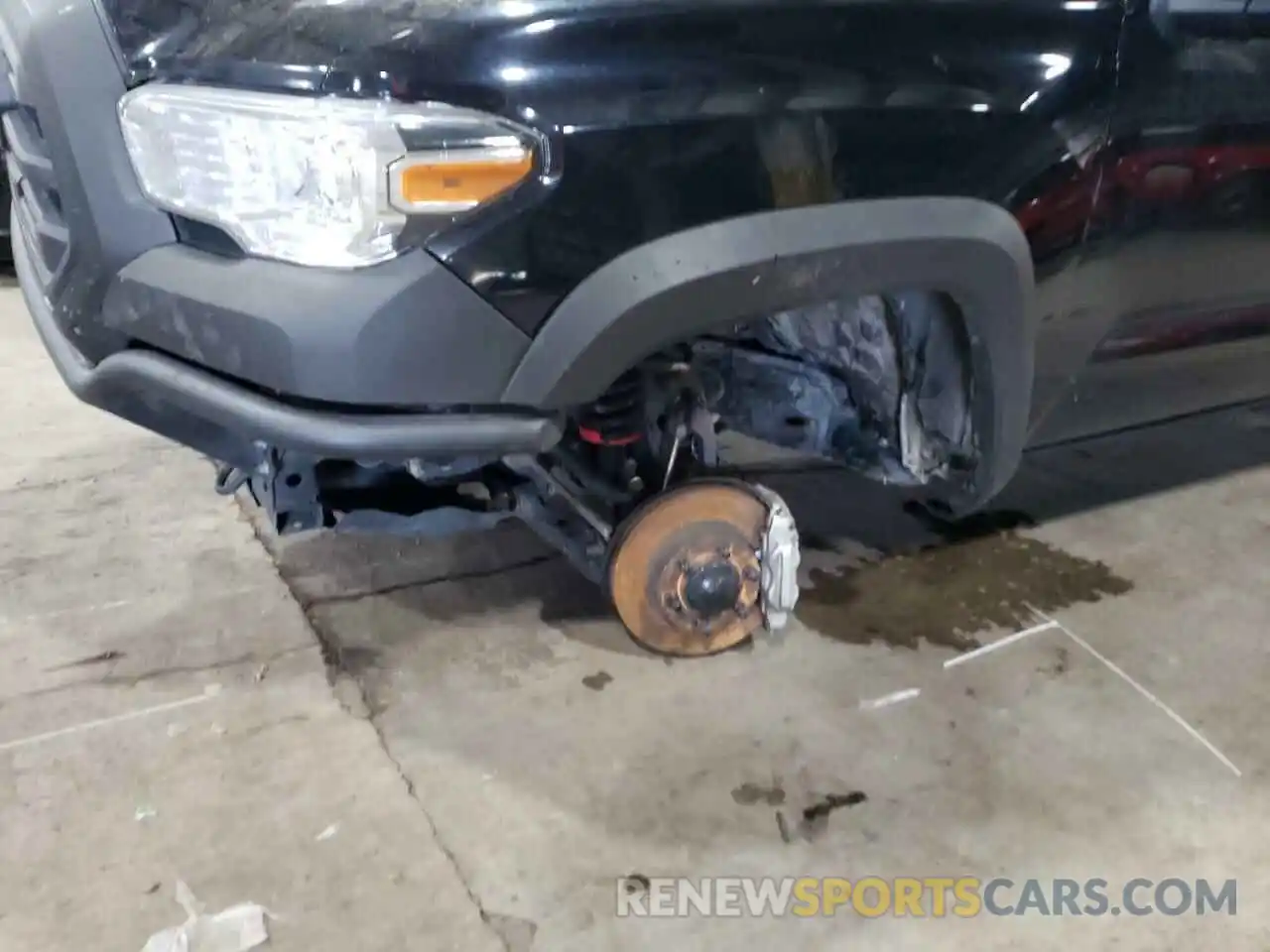 9 Photograph of a damaged car 3TMCZ5AN9KM281015 TOYOTA TACOMA 2019