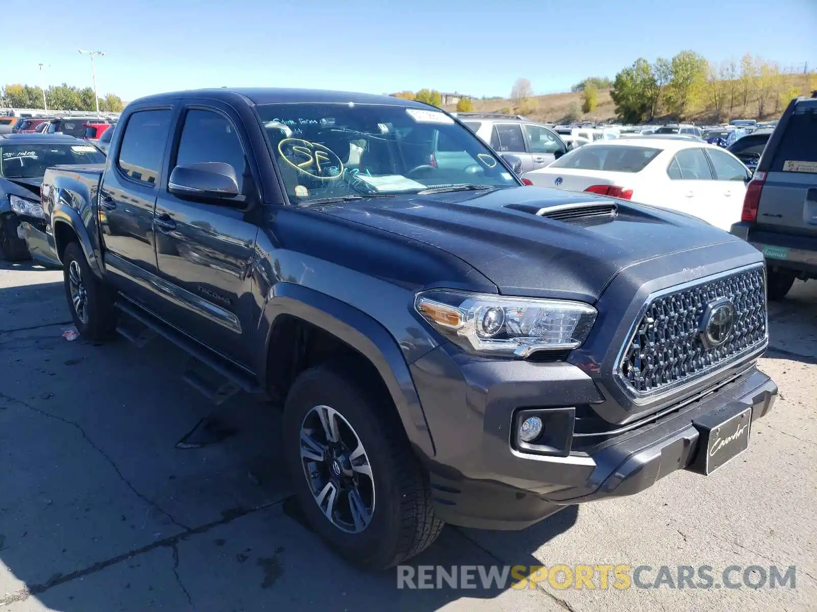 1 Photograph of a damaged car 3TMCZ5AN9KM285954 TOYOTA TACOMA 2019