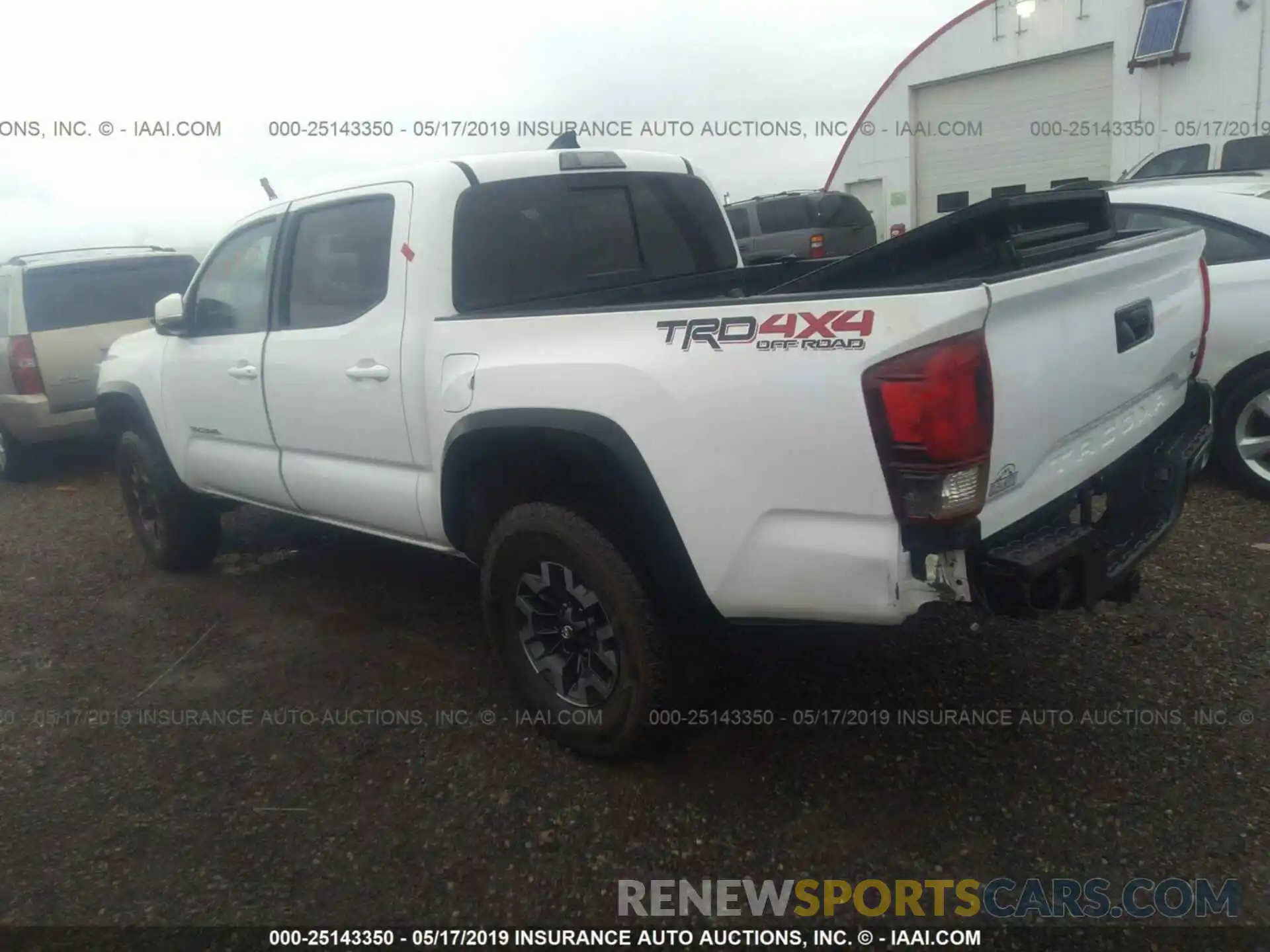 3 Photograph of a damaged car 3TMCZ5ANXKM194661 TOYOTA TACOMA 2019