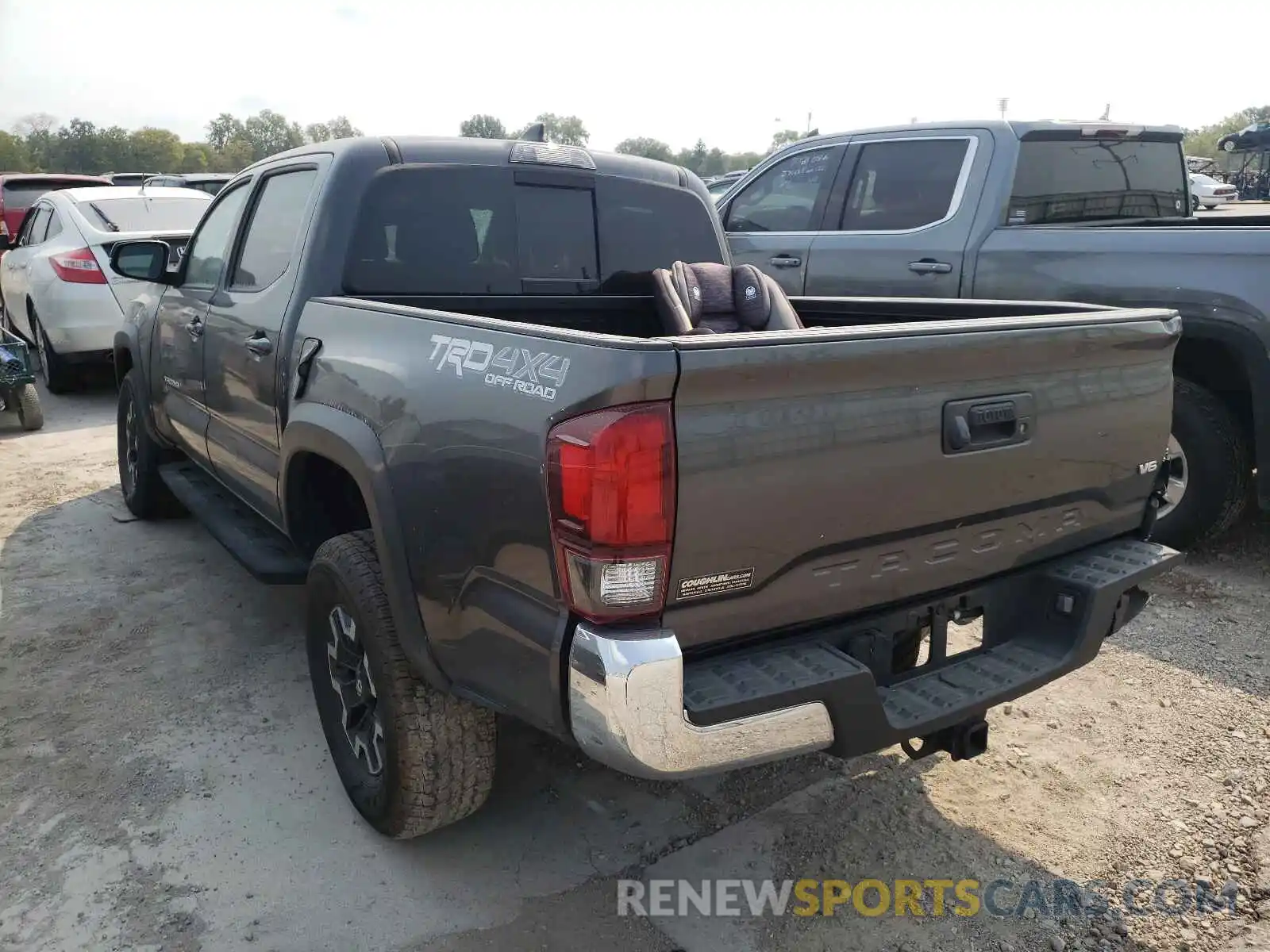 3 Photograph of a damaged car 3TMCZ5ANXKM195342 TOYOTA TACOMA 2019