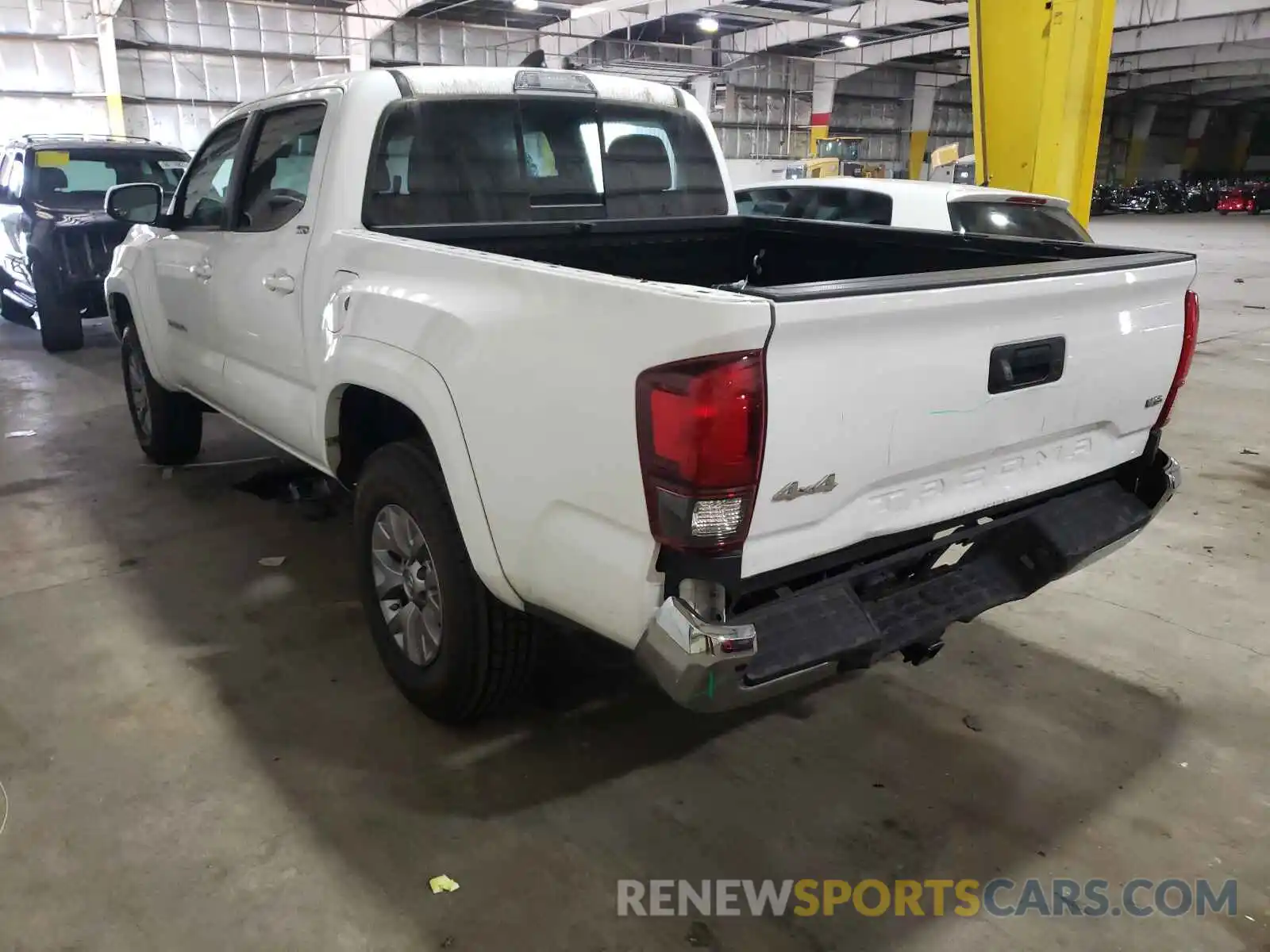 3 Photograph of a damaged car 3TMCZ5ANXKM196877 TOYOTA TACOMA 2019