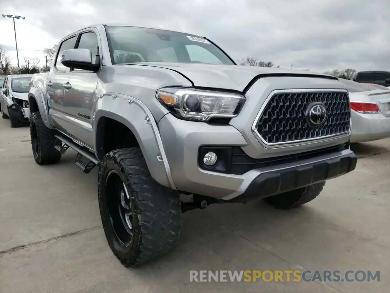 1 Photograph of a damaged car 3TMCZ5ANXKM198306 TOYOTA TACOMA 2019