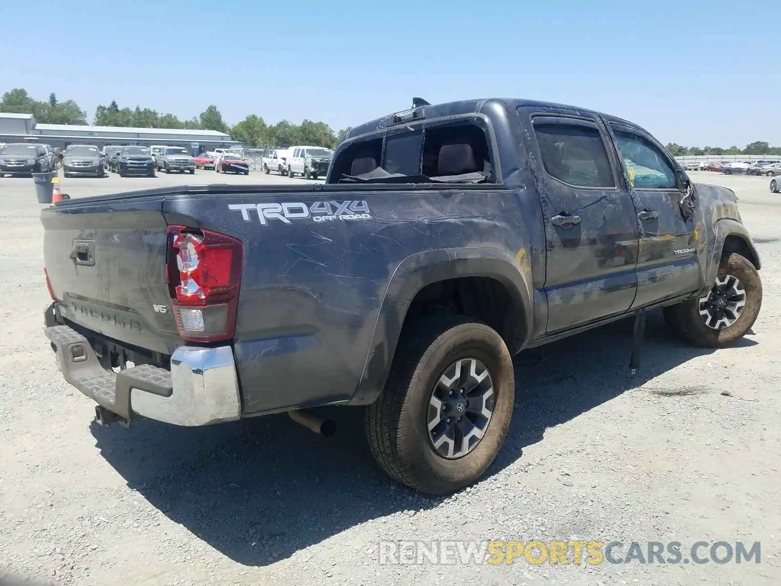 4 Photograph of a damaged car 3TMCZ5ANXKM199780 TOYOTA TACOMA 2019