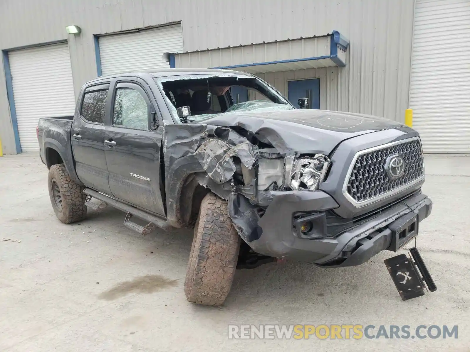 1 Photograph of a damaged car 3TMCZ5ANXKM201432 TOYOTA TACOMA 2019