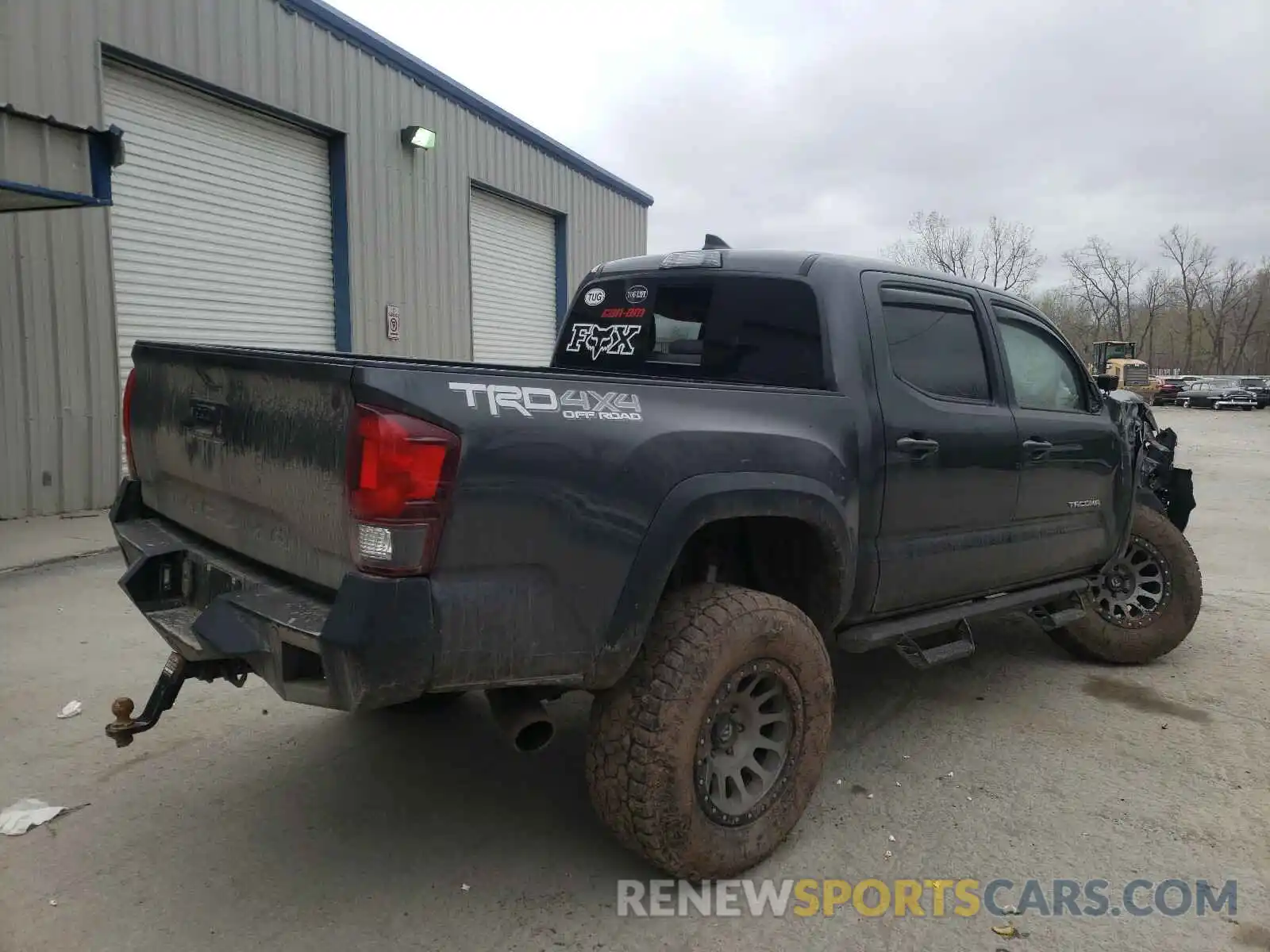 4 Photograph of a damaged car 3TMCZ5ANXKM201432 TOYOTA TACOMA 2019