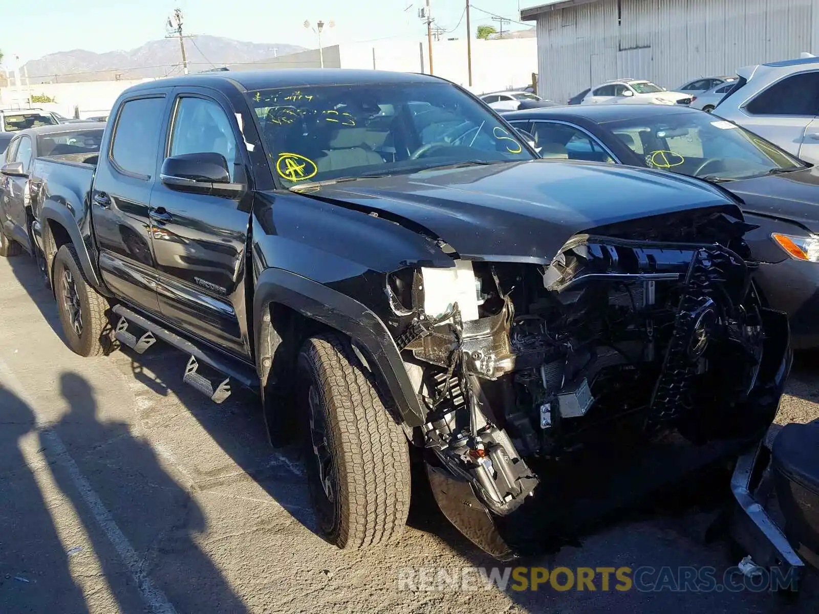 1 Photograph of a damaged car 3TMCZ5ANXKM201883 TOYOTA TACOMA 2019