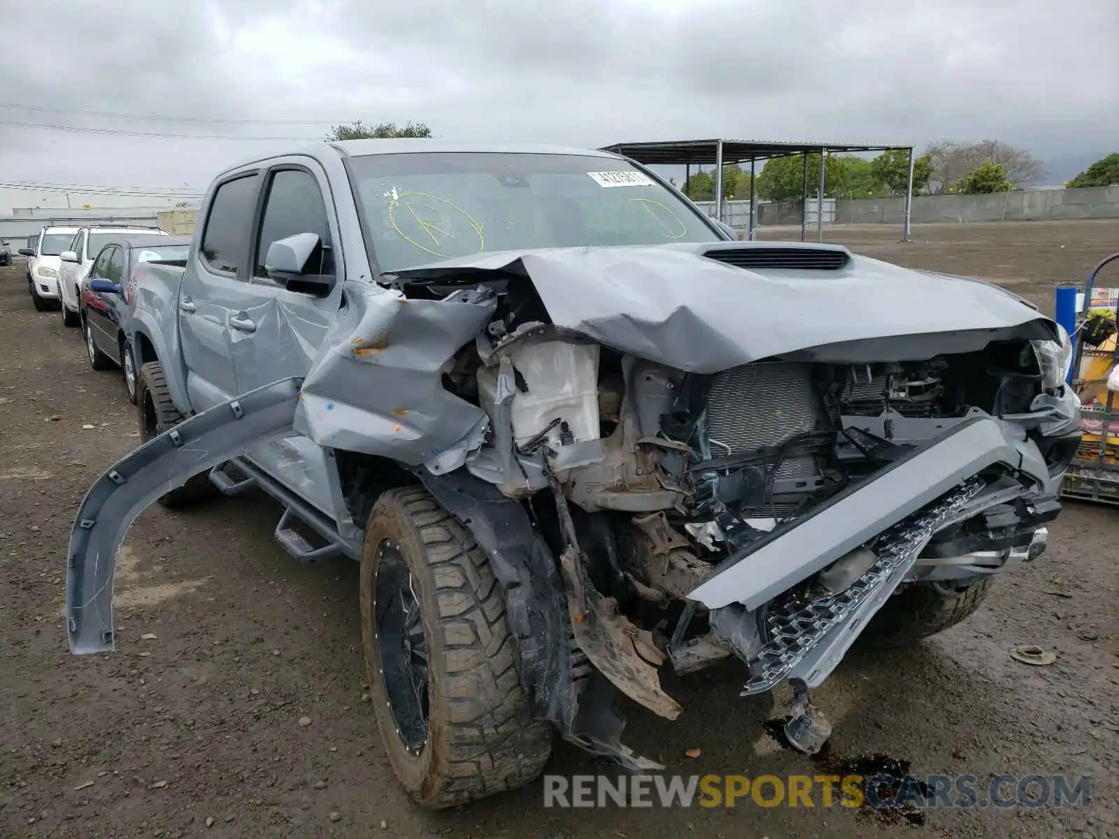 1 Photograph of a damaged car 3TMCZ5ANXKM211068 TOYOTA TACOMA 2019