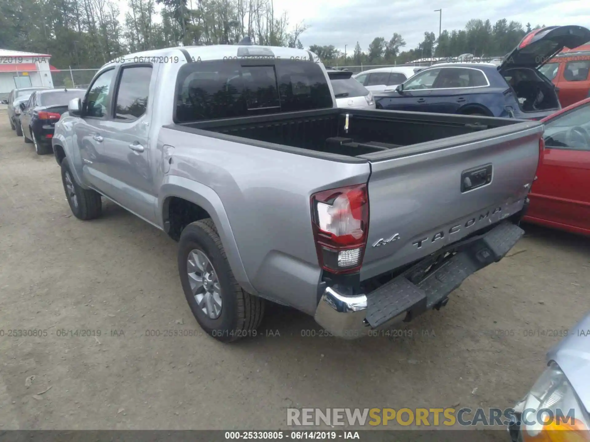 3 Photograph of a damaged car 3TMCZ5ANXKM213449 TOYOTA TACOMA 2019