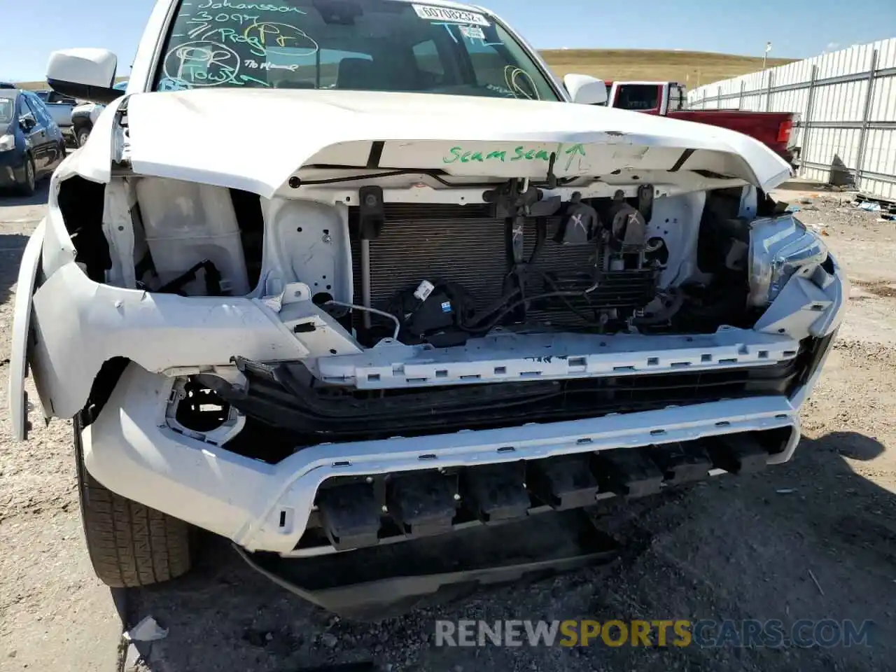 9 Фотография поврежденного автомобиля 3TMCZ5ANXKM213886 TOYOTA TACOMA 2019