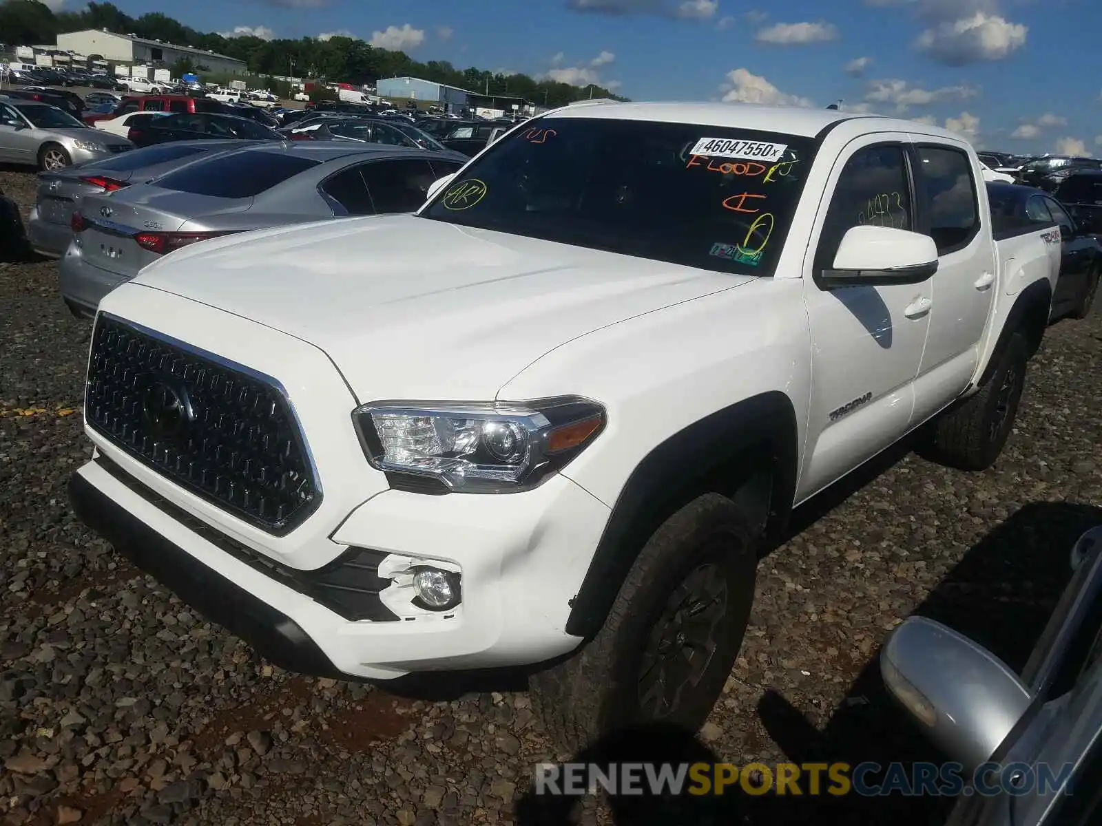 2 Photograph of a damaged car 3TMCZ5ANXKM215380 TOYOTA TACOMA 2019